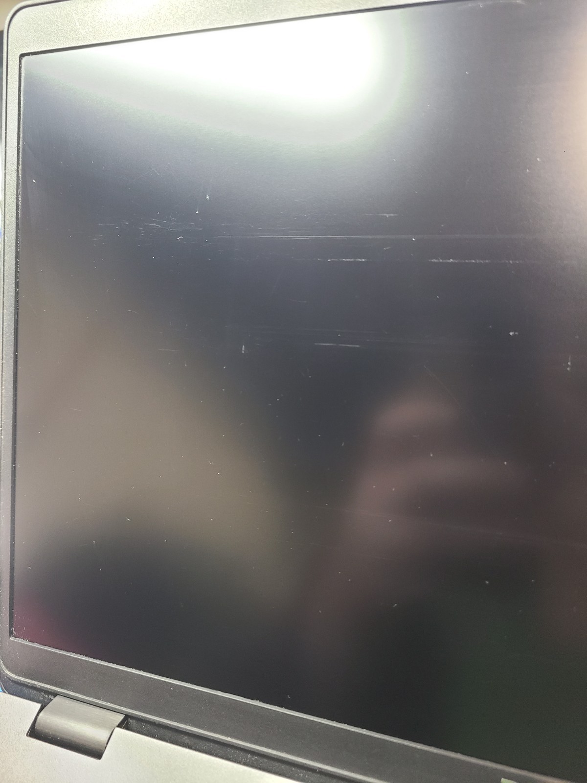 Dell Latitude 5500 i5-8265U 1.60GHz 8GB Ram 256GB SSD Win 11 Pro