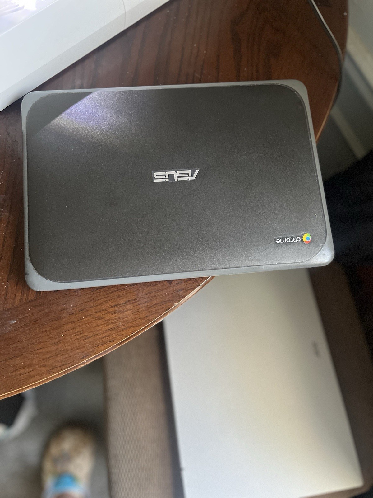 ASUS Chromebook CZ11 11.6″ Laptop Intel Processor Chrome OS Black Charger
