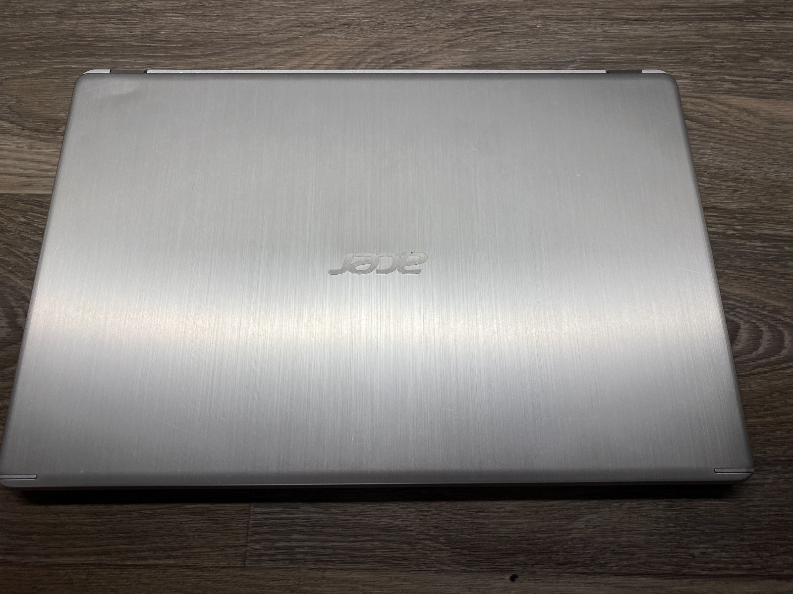 Acer Aspire 5 A515-43-R19L | 15.6″ FHD | AMD Ryzen 3 3200U | 4GB RAM | 128GB SSD