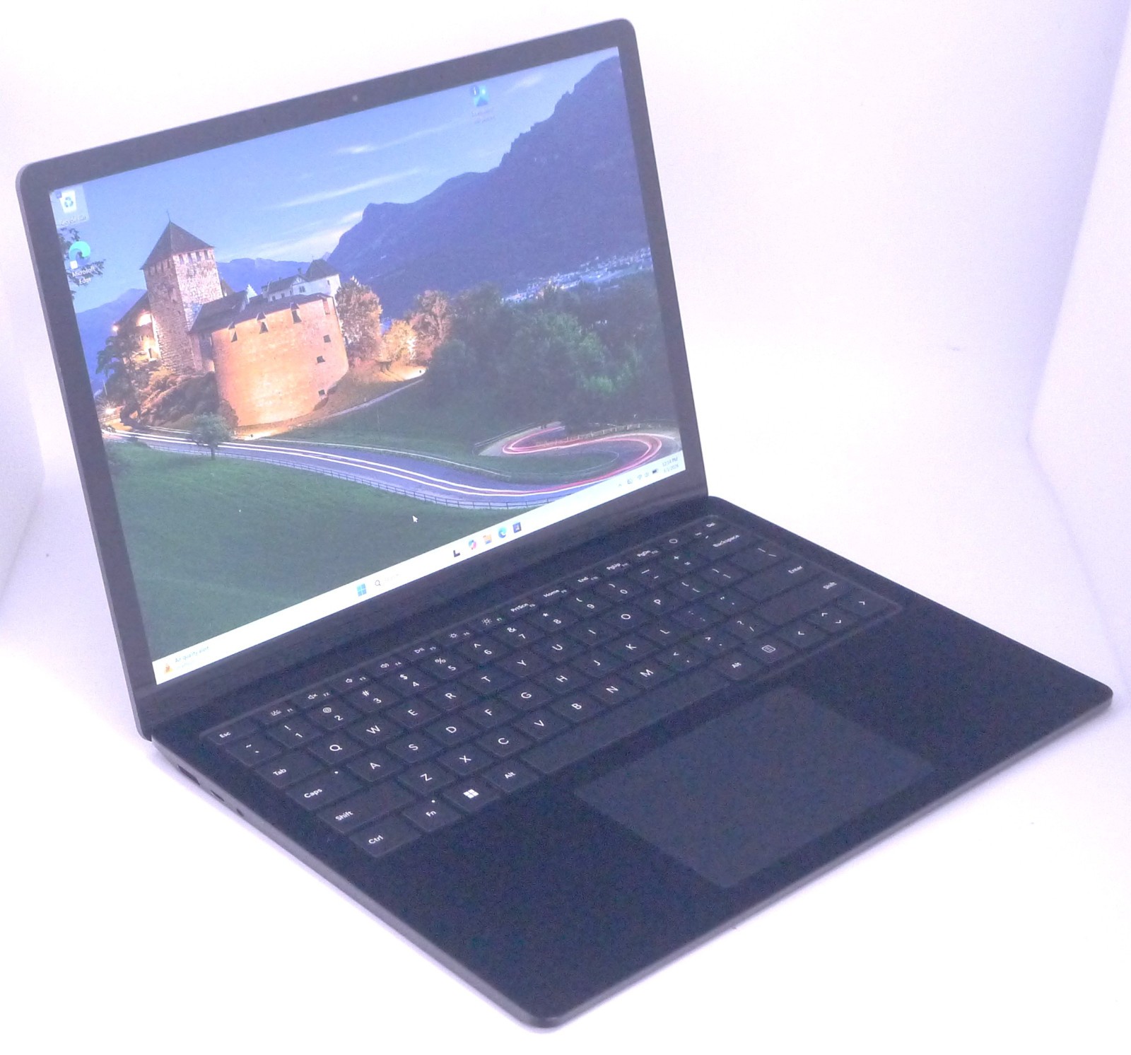 Microsoft Surface 1951 Laptop 5 13.5″ TOUCH i7-1265U 1.8-4.8GHz 16GB 512GB SSD