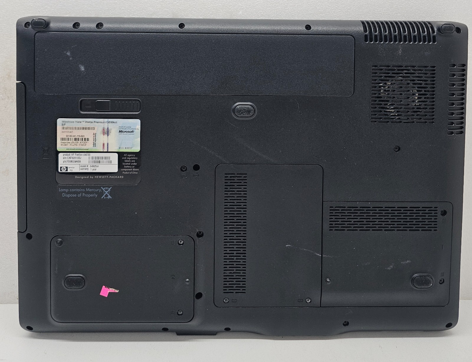 HP Pavilion dv9700 17″ Laptop AMD Turion 64 x2 NO RAM/HD/OS/POWER (FL)