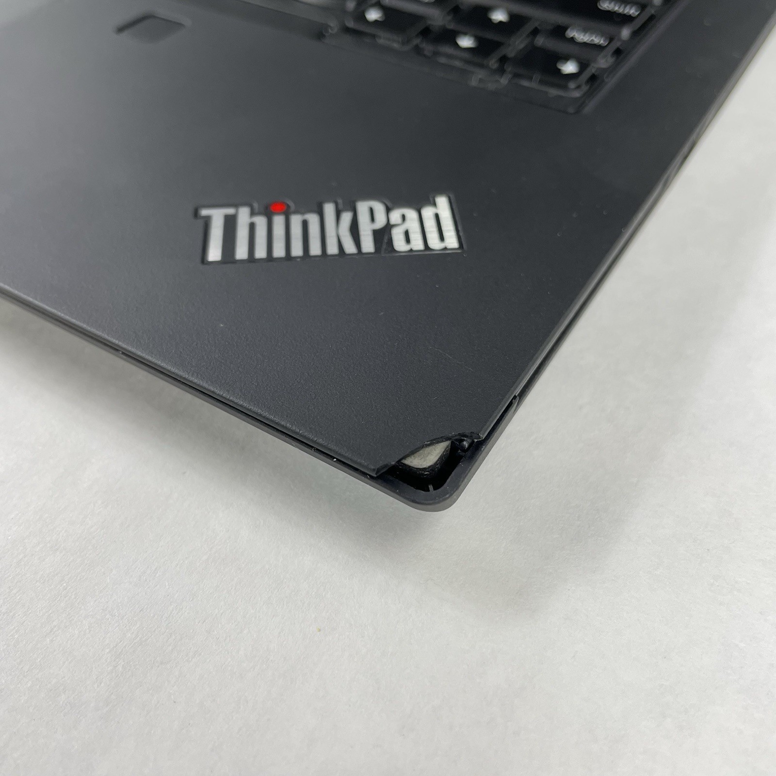 Lenovo ThinkPad T14 14″ Ryzen 5 Pro 5650U 2.30 GHz 16 GB RAM No SSD No OS – READ