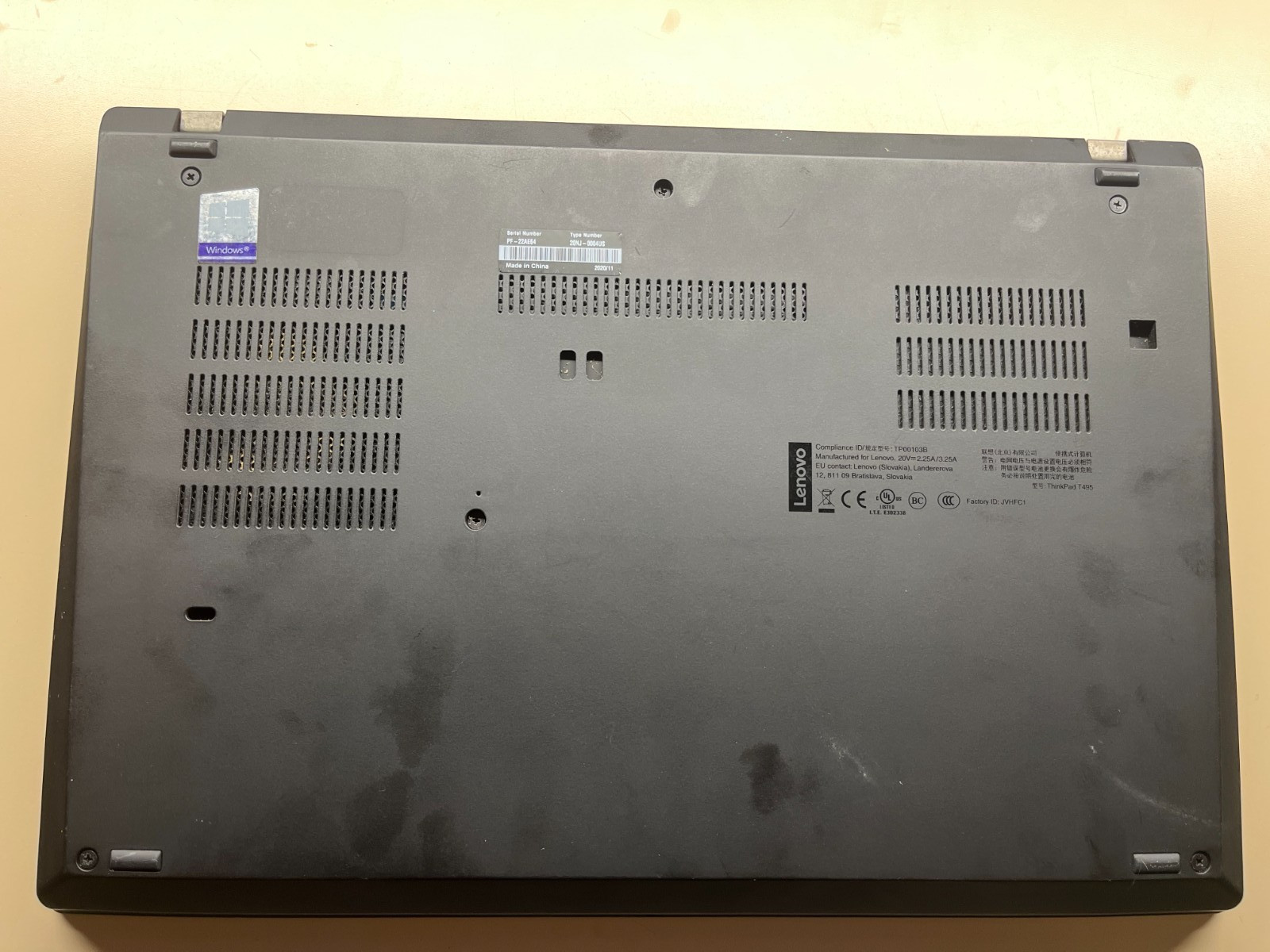 Lenovo ThinkPad T495 14” FHD TOUCH AMD Ryzen 5 Pro 3500U 2.1GHz 8GB 256GB Win11P