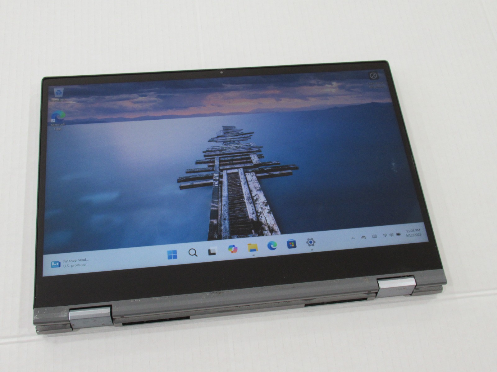 Dell Inspiron 14 5400 2-in-1 Touchscreen FHD Core i7 10th Gen 8gb 256ssd NVME