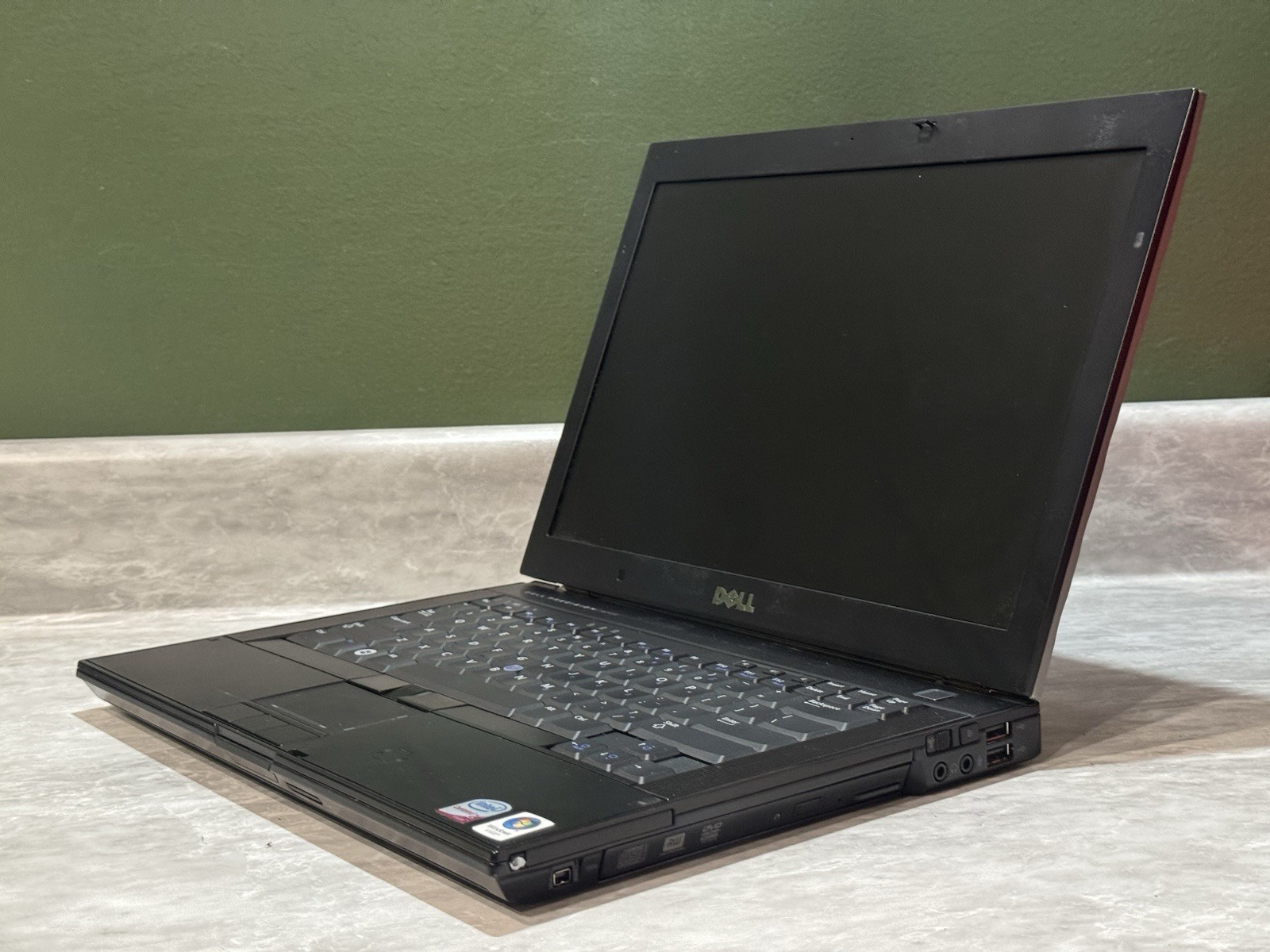 Dell Precision M2400 Retro Gaming Laptop Nvidia GPU Intel C2D 2gb RAM 250gb HDD