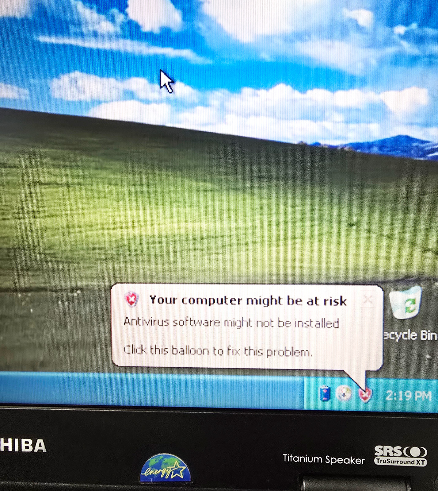 Toshiba Satellite A40-S161 Laptop Pentium 4 2.66 GHz Windows XP Pro