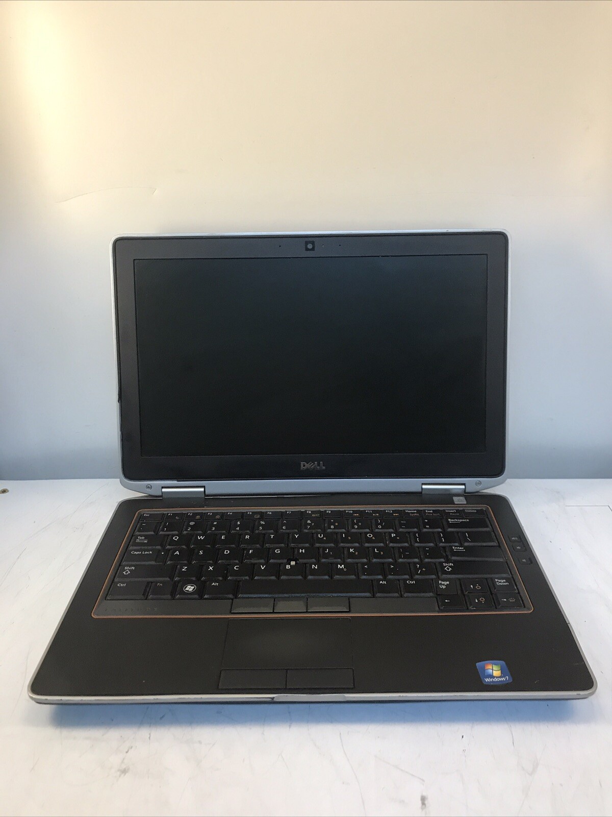 Dell Latitude E6320 i5-2520M 2.50GHz 2GB RAM No HDD Boot to BIOS broken Keys