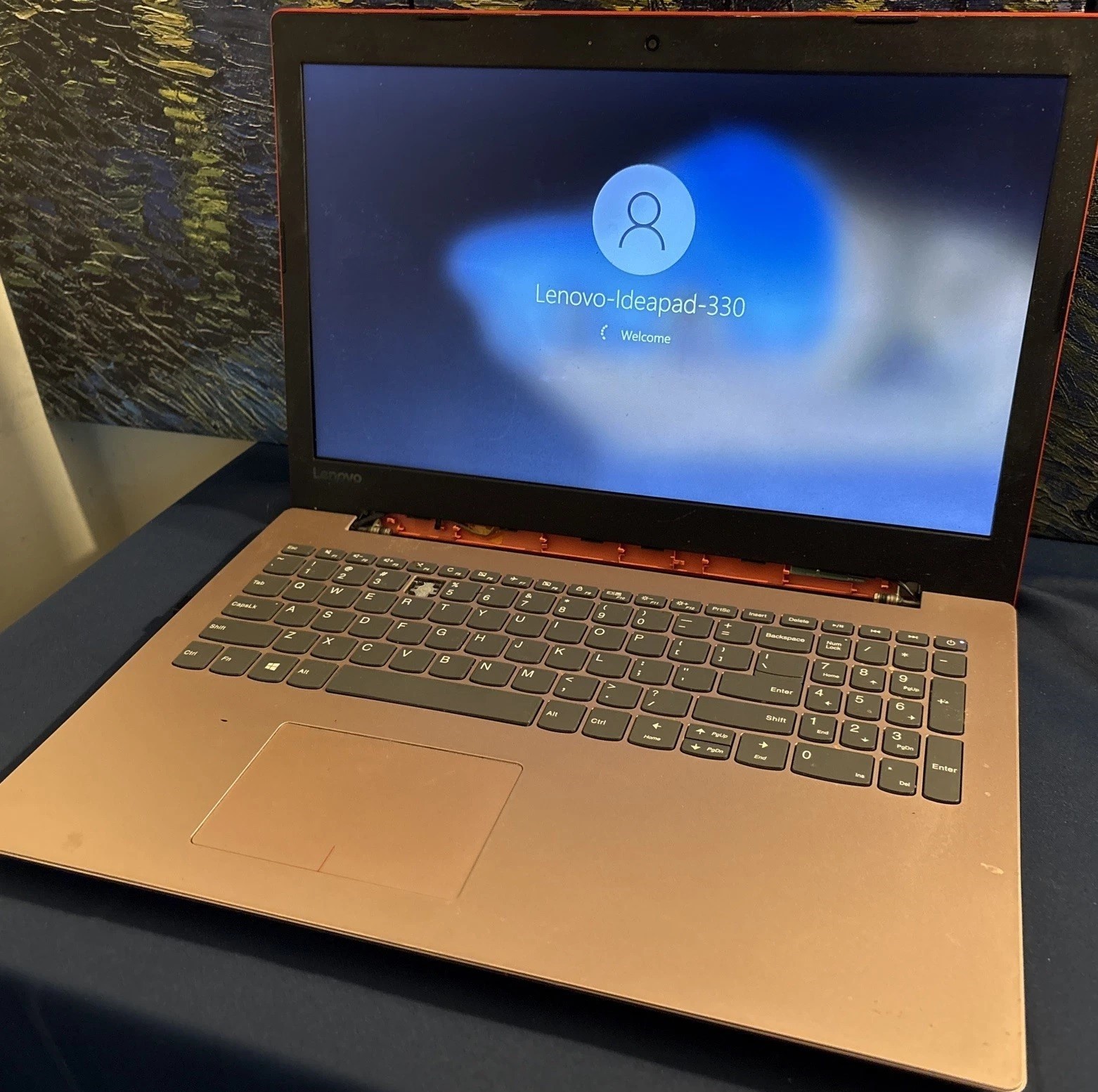 red Lenovo laptop Idea pad 330-15ikb 8 GB RAM, read issues, microsoft arc mouse