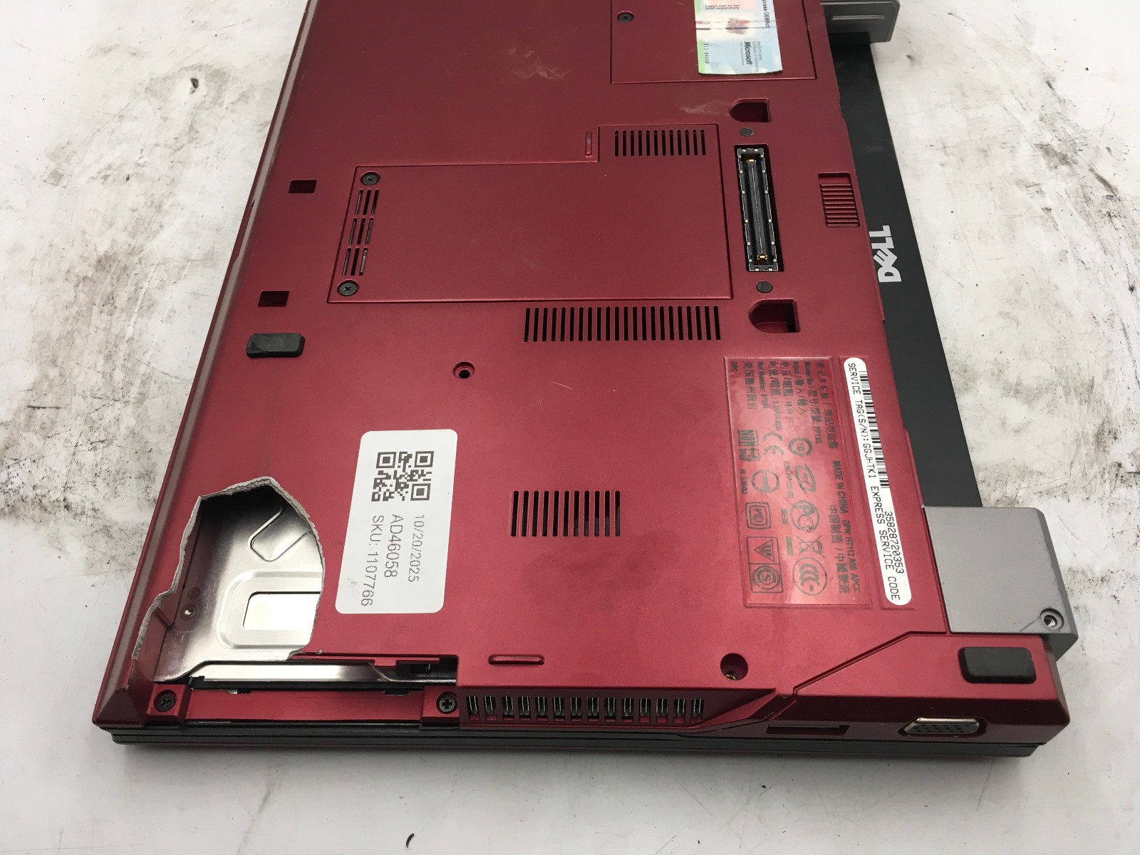 DELL LATITUDE E4300 -FOR PARTS/FREEZES- INTEL CORE 2 DUO – 2GB RAM – 13″-READ-BB