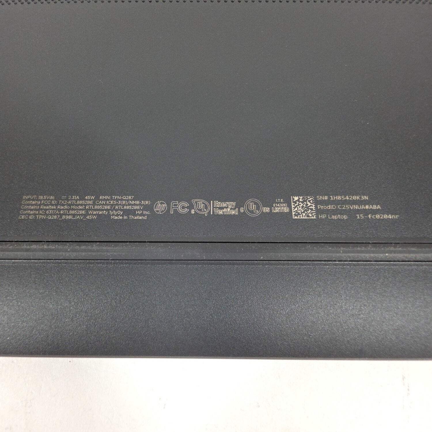 HP 15-fc0204nr C25VNUA#ABA 15.6″ Ryzen 7 5825U 2.0GHz 16GB RAM 512GB SSD