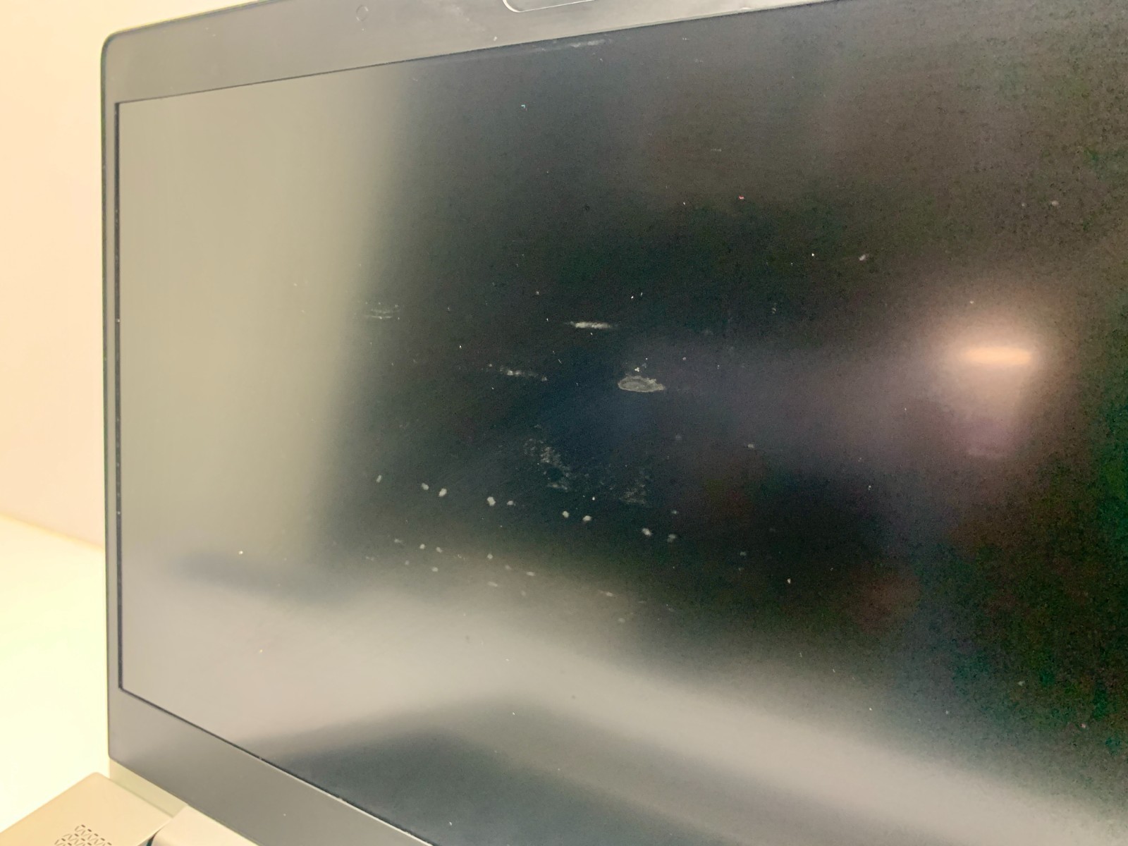 HP EliteBook 840 G6 | i5-8265U | 8GB RAM | 128GB SSD | LINUX | SCREEN SPOTS