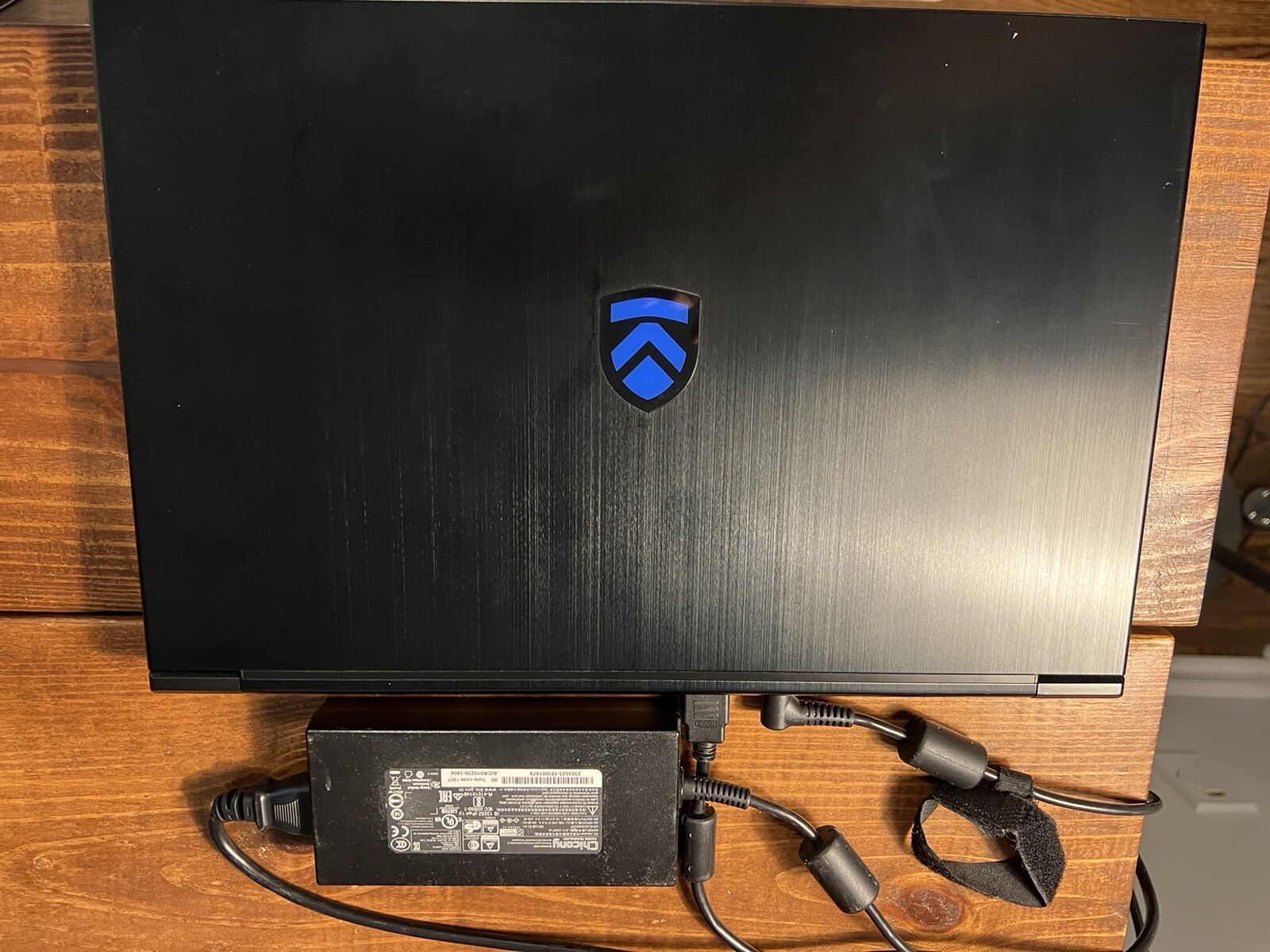Eluktronics MECH-17 G1R 17.3 Gaming Laptop i7 64GB RAM 1TB RTX 2070 Win 11