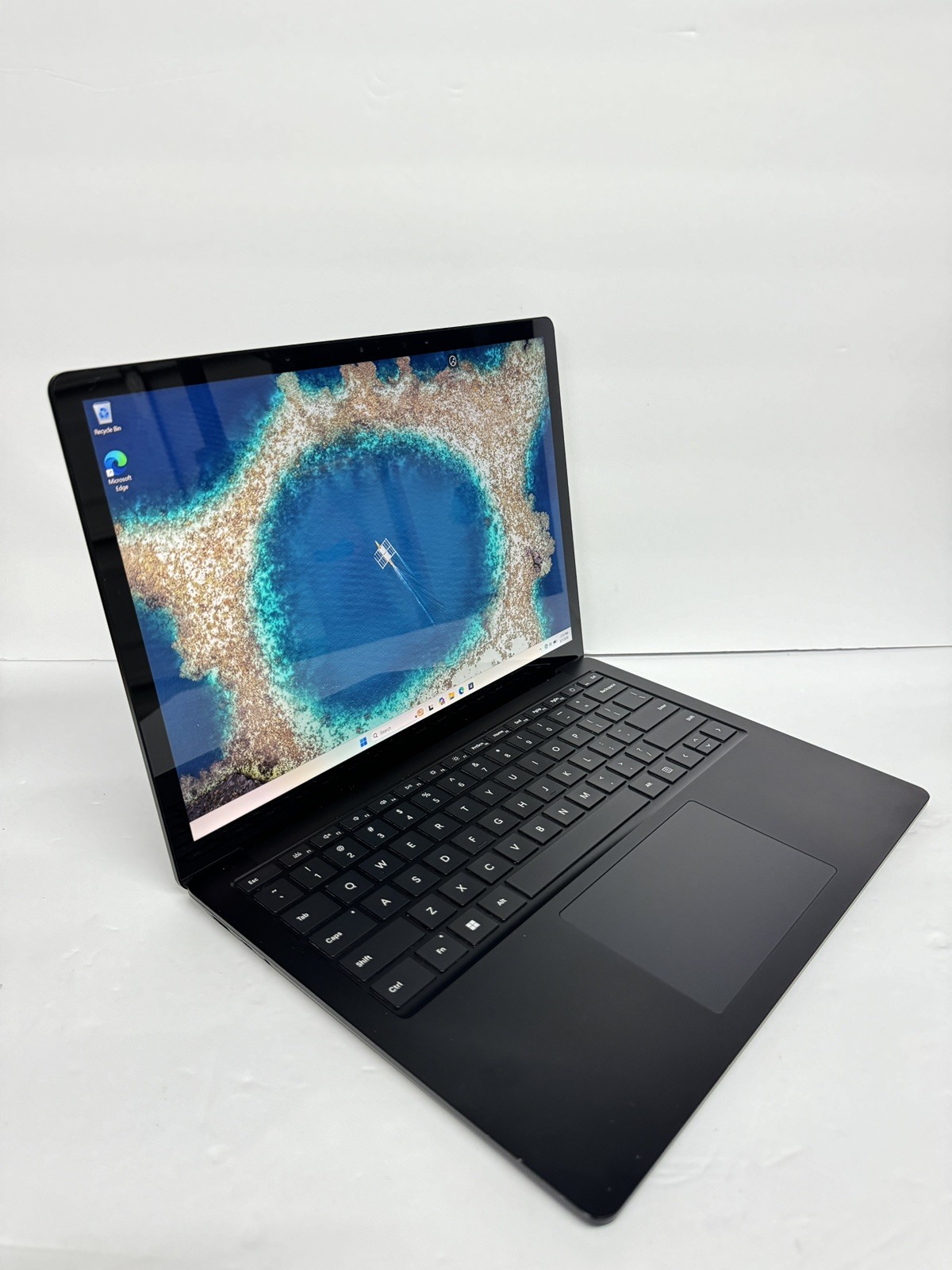 Microsoft Surface Laptop 5 13.5”/ 2.7GHz i7-1265U 16GB/512GB SSD/Win11/ USED ‼️