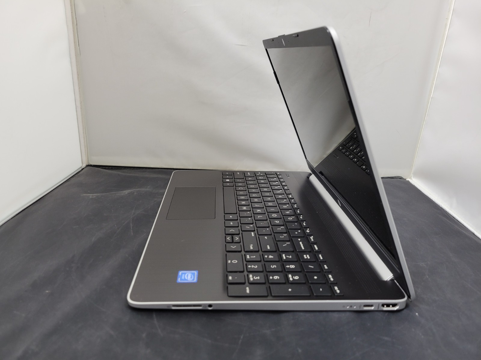 HP 15-dy1731ms 15.6″ HD Laptop Core i3-1005G1 8/128GB win 10 home