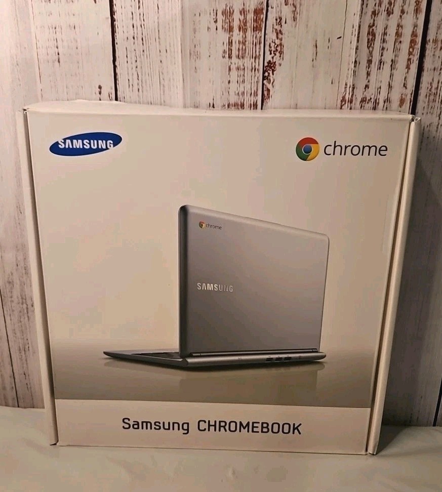 New Samsung XE303C12-A01US 11.6″ Chromebook Exynos 5250 16GB SSD 2GB RAM Chrome