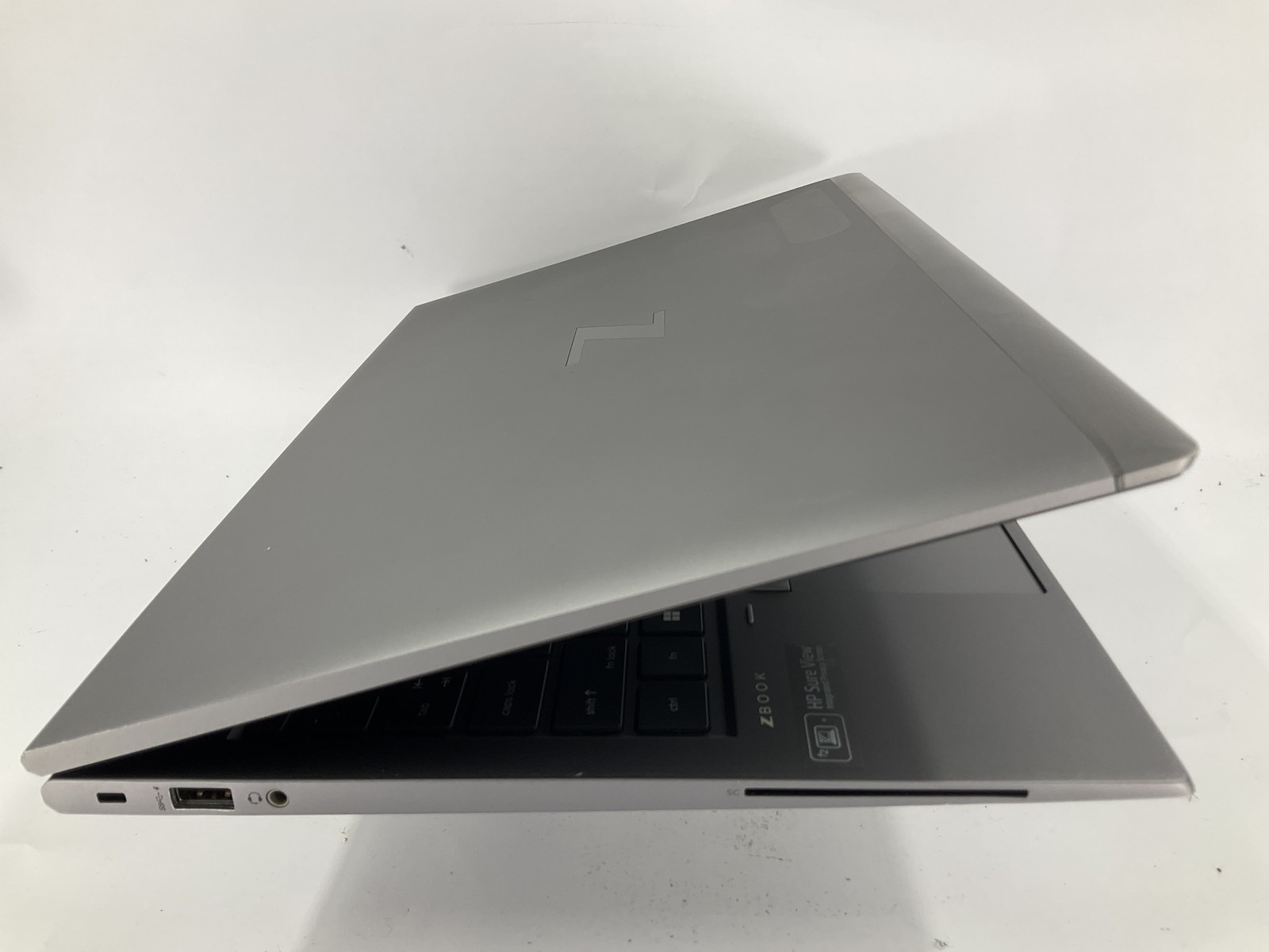 HP Zbook Firefly G8 15.6″ Core i7-1185G7 512GB 32GB B Win 11 Pro T500