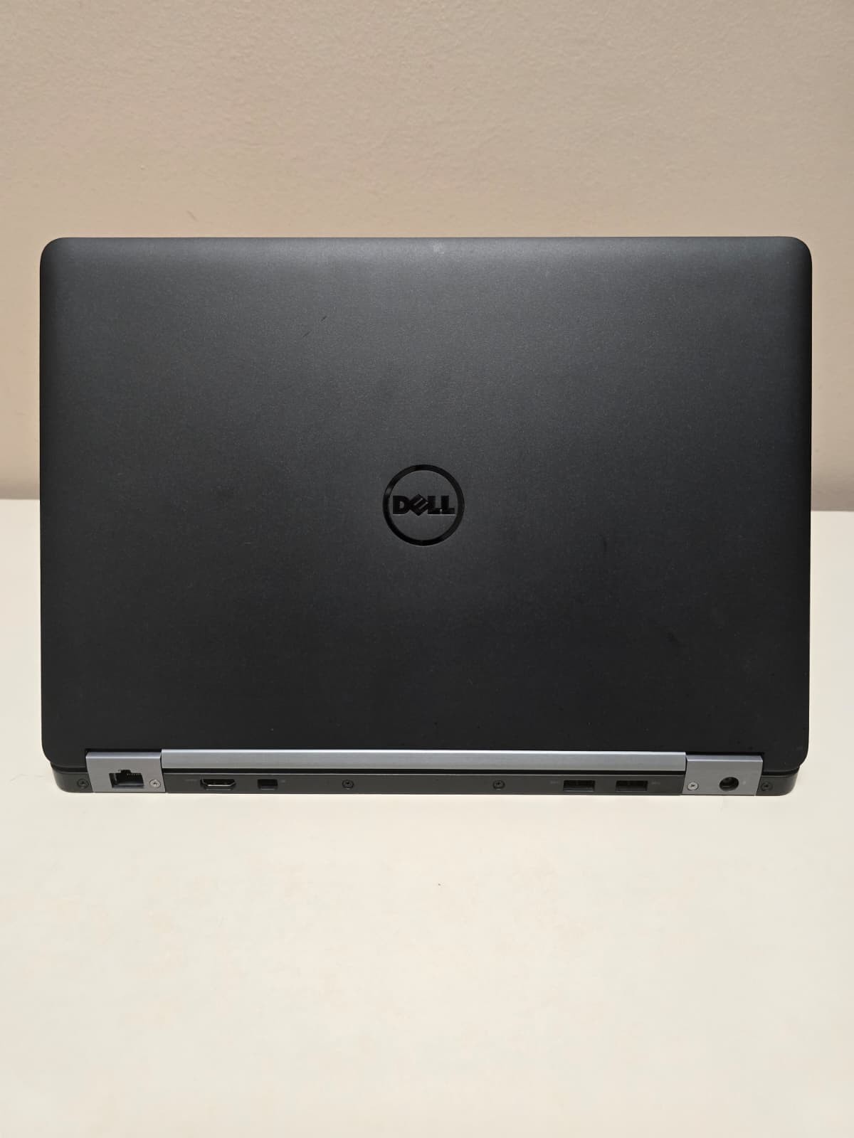 Dell Latitude E7470 | i5 6th Gen 8GB RAM 256GB NVMe SSD | FHD Backlit Win 11 Pro
