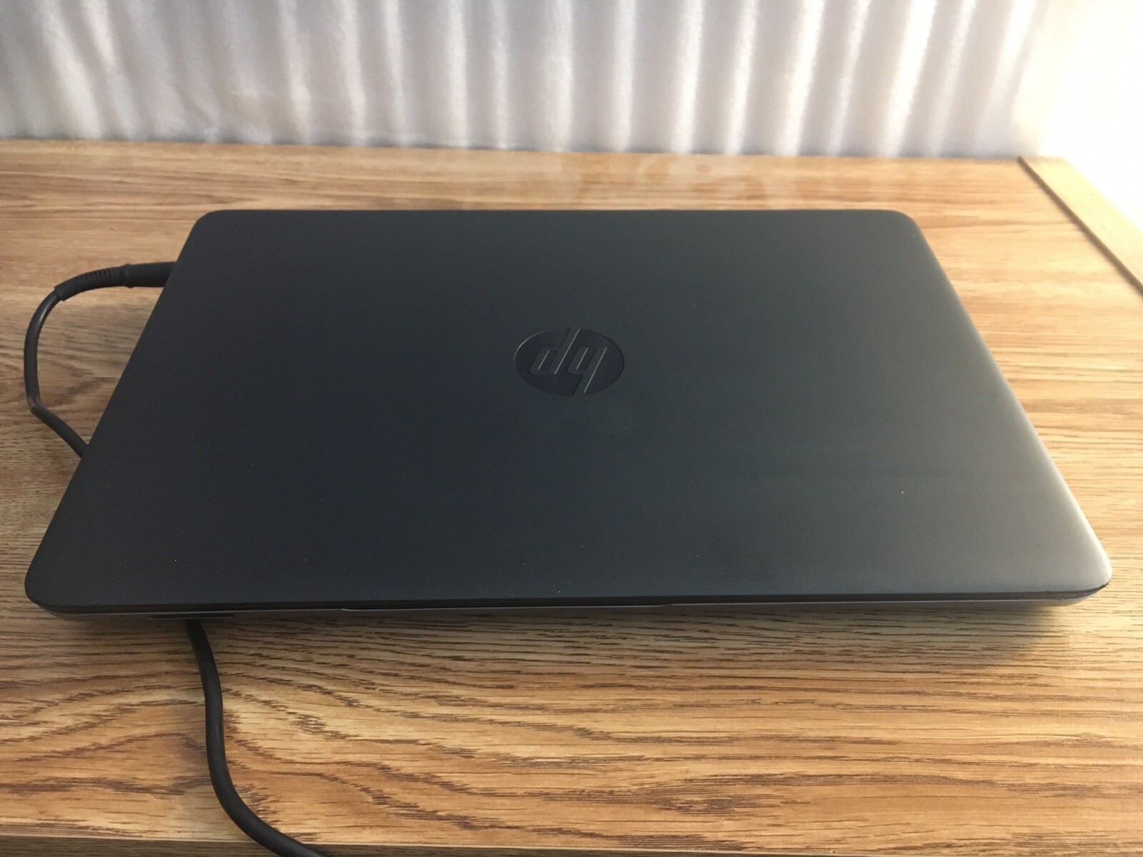 HP ProBook 440 G1 Laptop Core i3-4000M 4GB RAM, 256ssd w/Adapter
