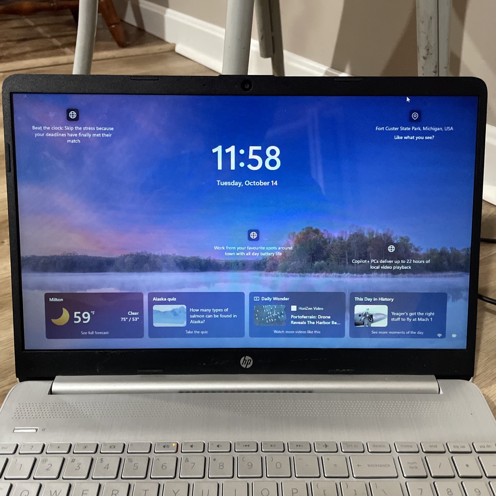 HP EliteBook Laptop Computer 14” HD Core i5 16GB RAM 256GB SSD Windows 11 WiFi