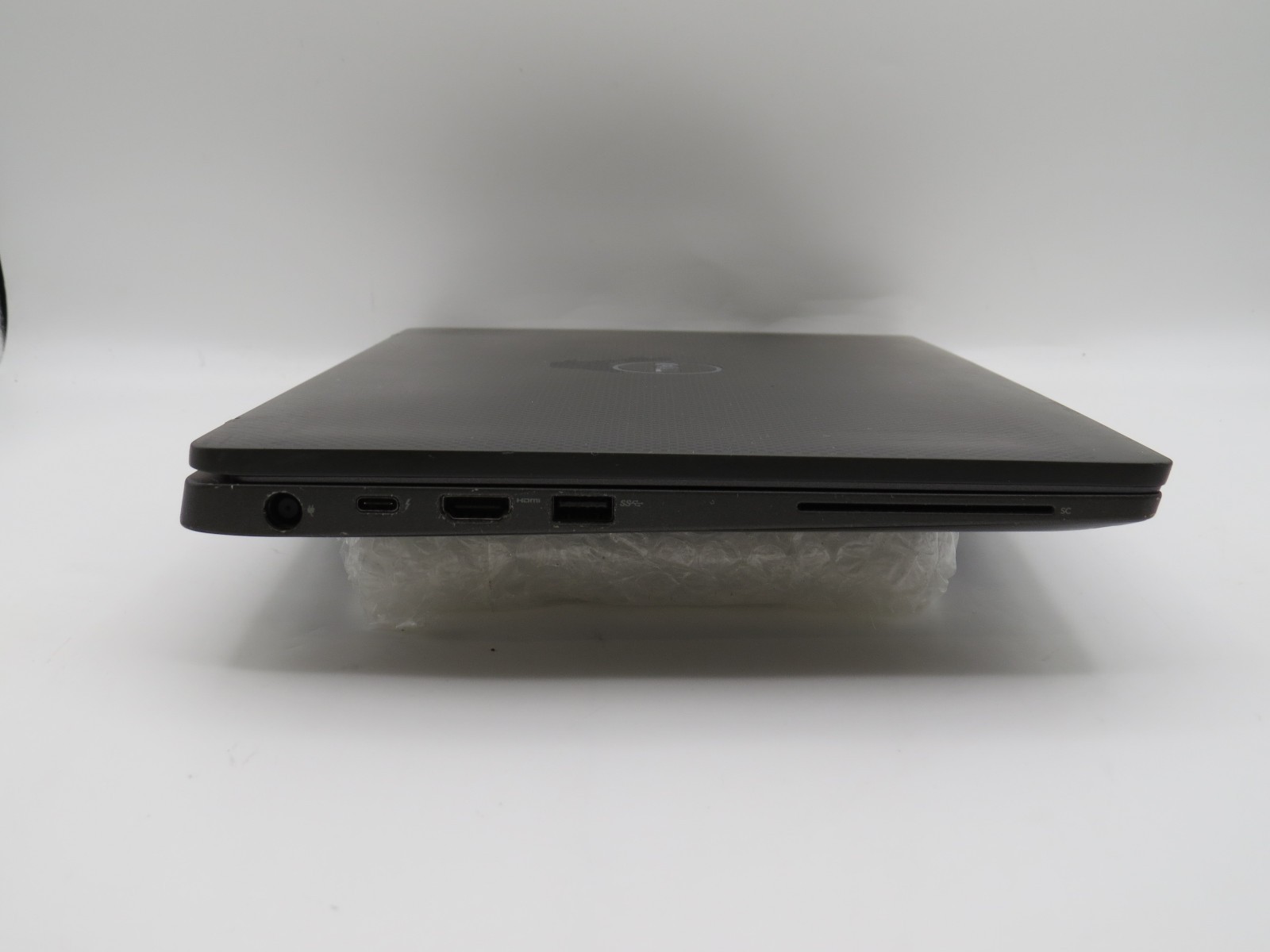 Dell Latitude 7400 i5-8265U @ 1.6GHz 16GB DDR4 512GB SSD 14″ Win 11 Home