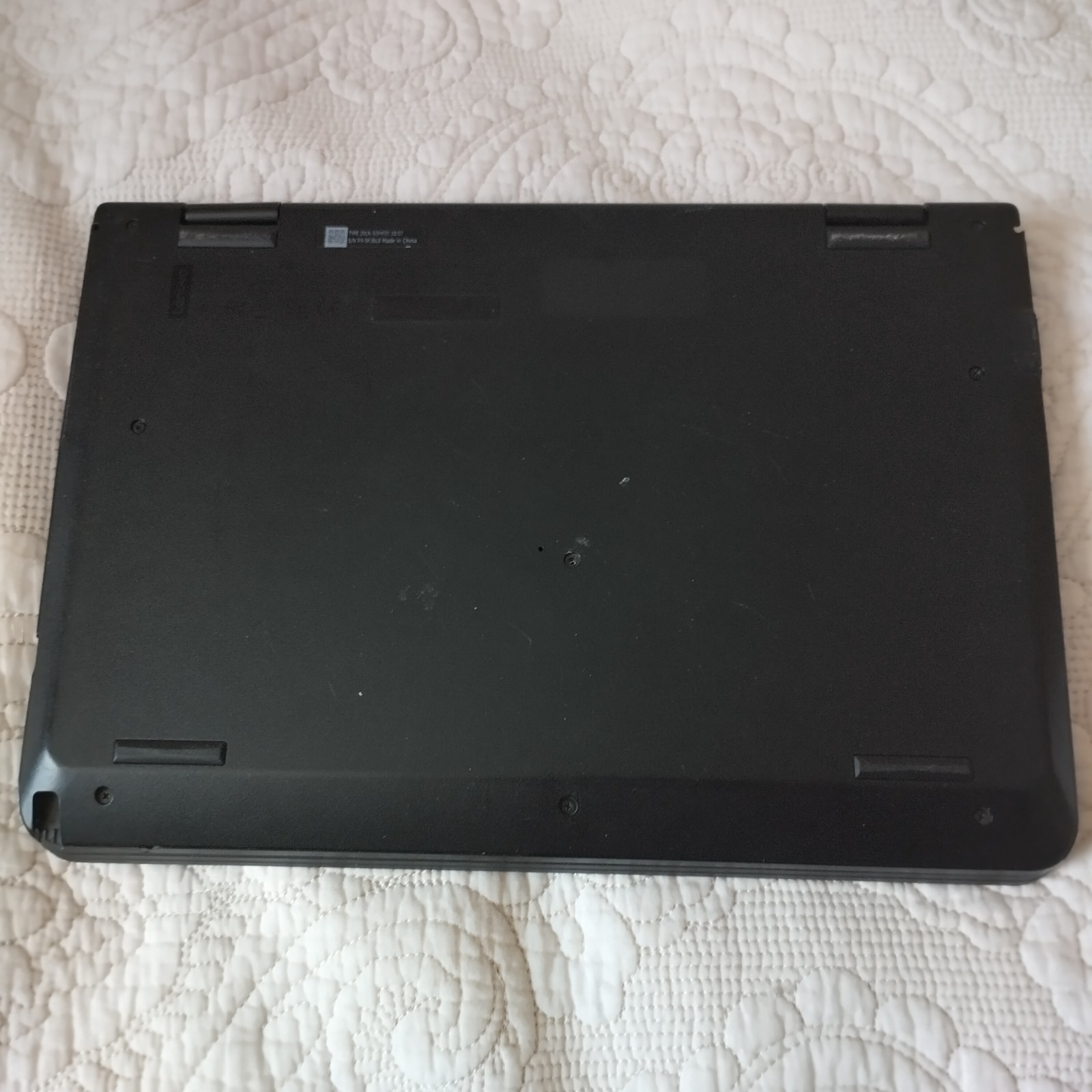 Lenovo ThinkPad Yoga 11e 5th Gen Laptop – For Parts/Repair – Does Not Power On