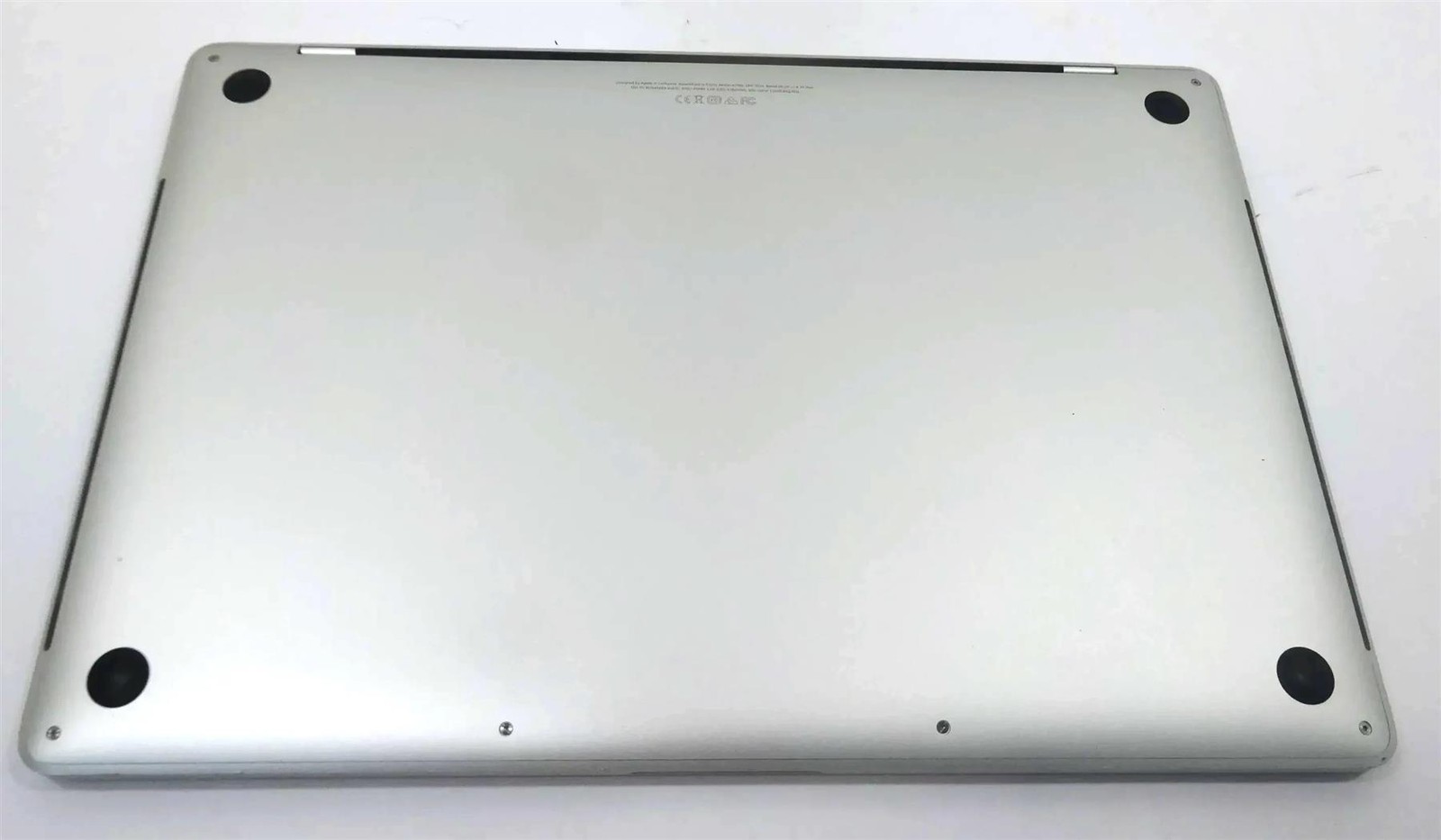 Apple MacBook Pro 2018 A1990 15.4″ Retina i7-8750H 2.2GHz 16GB 256GB Laptop