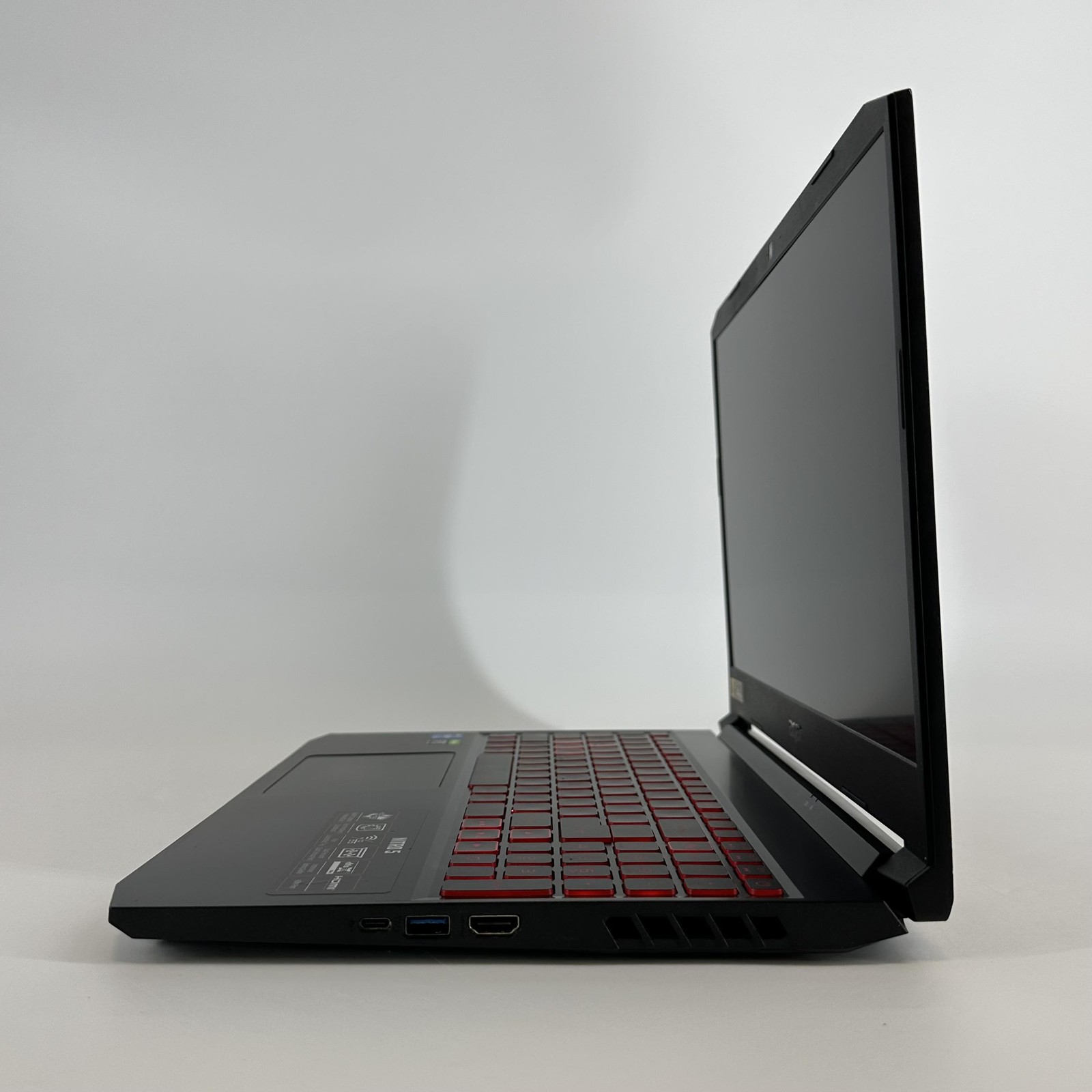 Acer Nitro 5 15.6 144Hz FHD i5-11400H 2.70GHz 32GB 1TB RTX 3050 Ti FRAME SPLIT