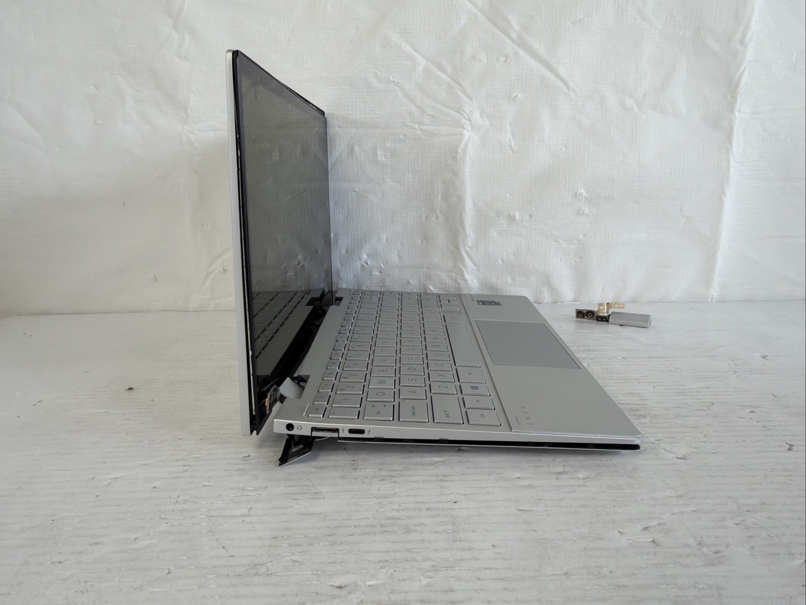 HP ENVY x360 Convert 13m-bd1033dx i7-1195G7 NO OS/SSD *FOR PARTS/REPAIRS