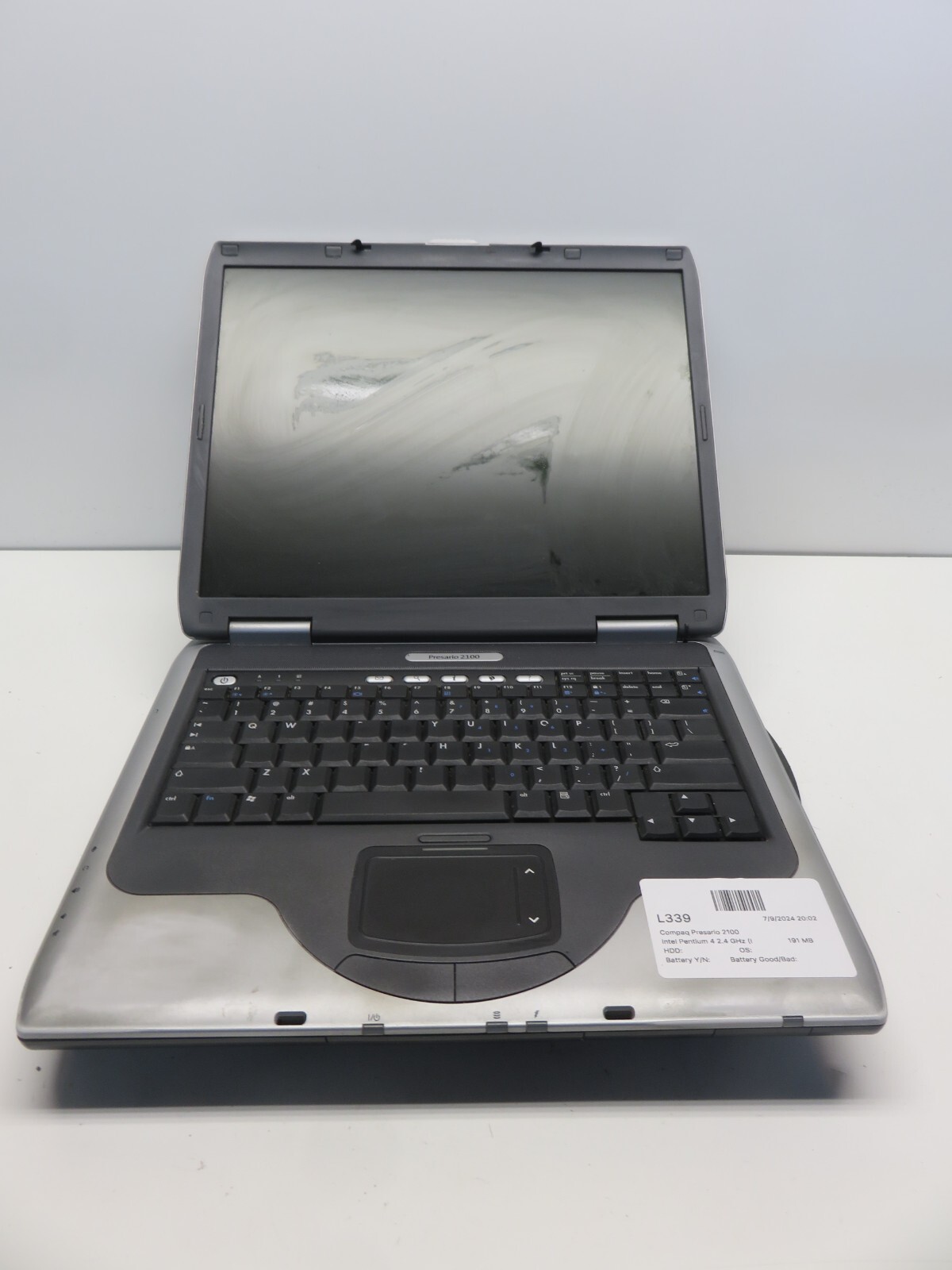 Compaq Presario 2100 Laptop Intel Pentium 4 192MB Ram No HDD or Battery