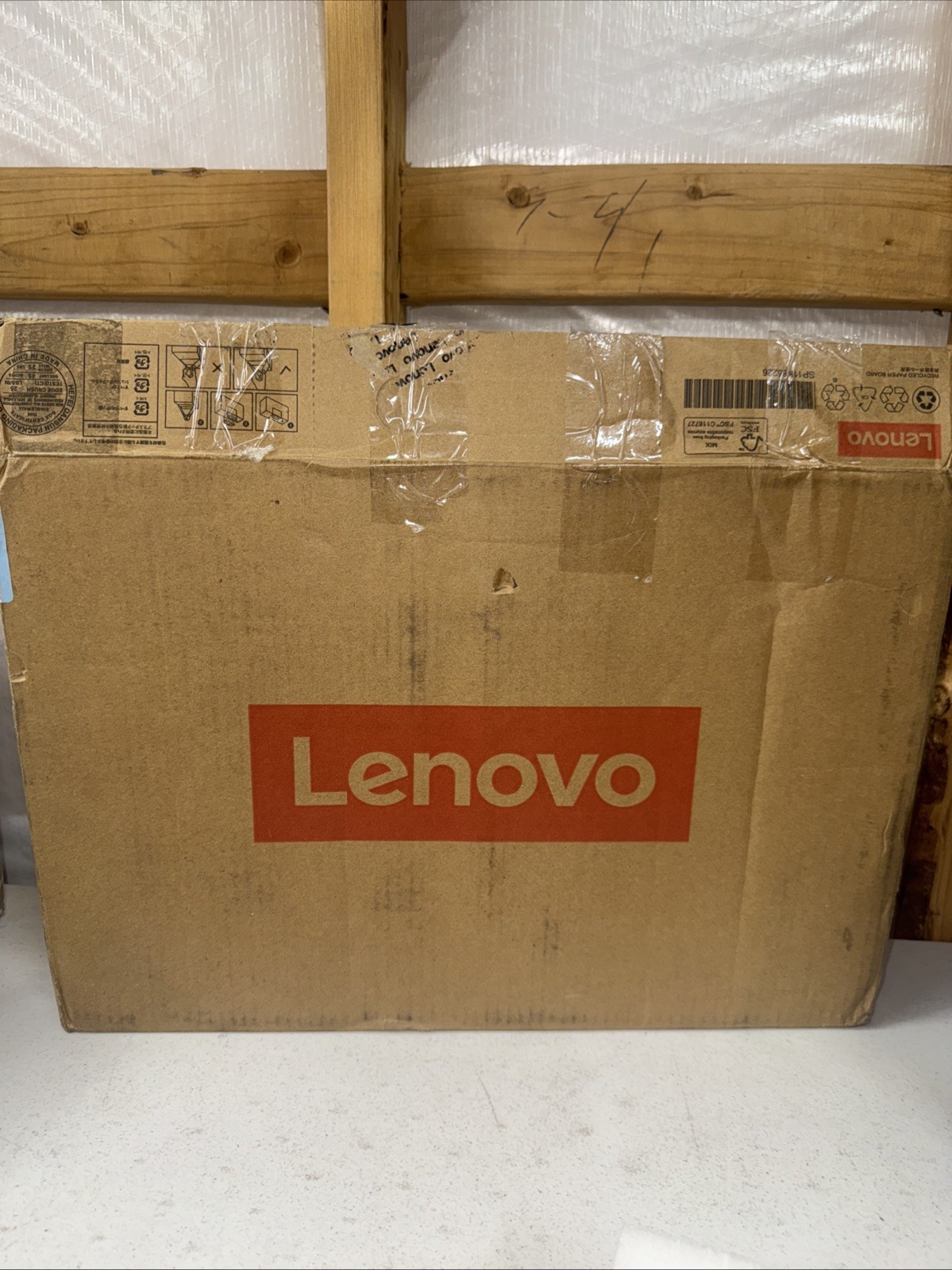 Lenovo IdeaPad Slim 3 Laptop 15.6″ FHD LED Ryzen 3 7330U 512GB SSD, 8 GB RAM