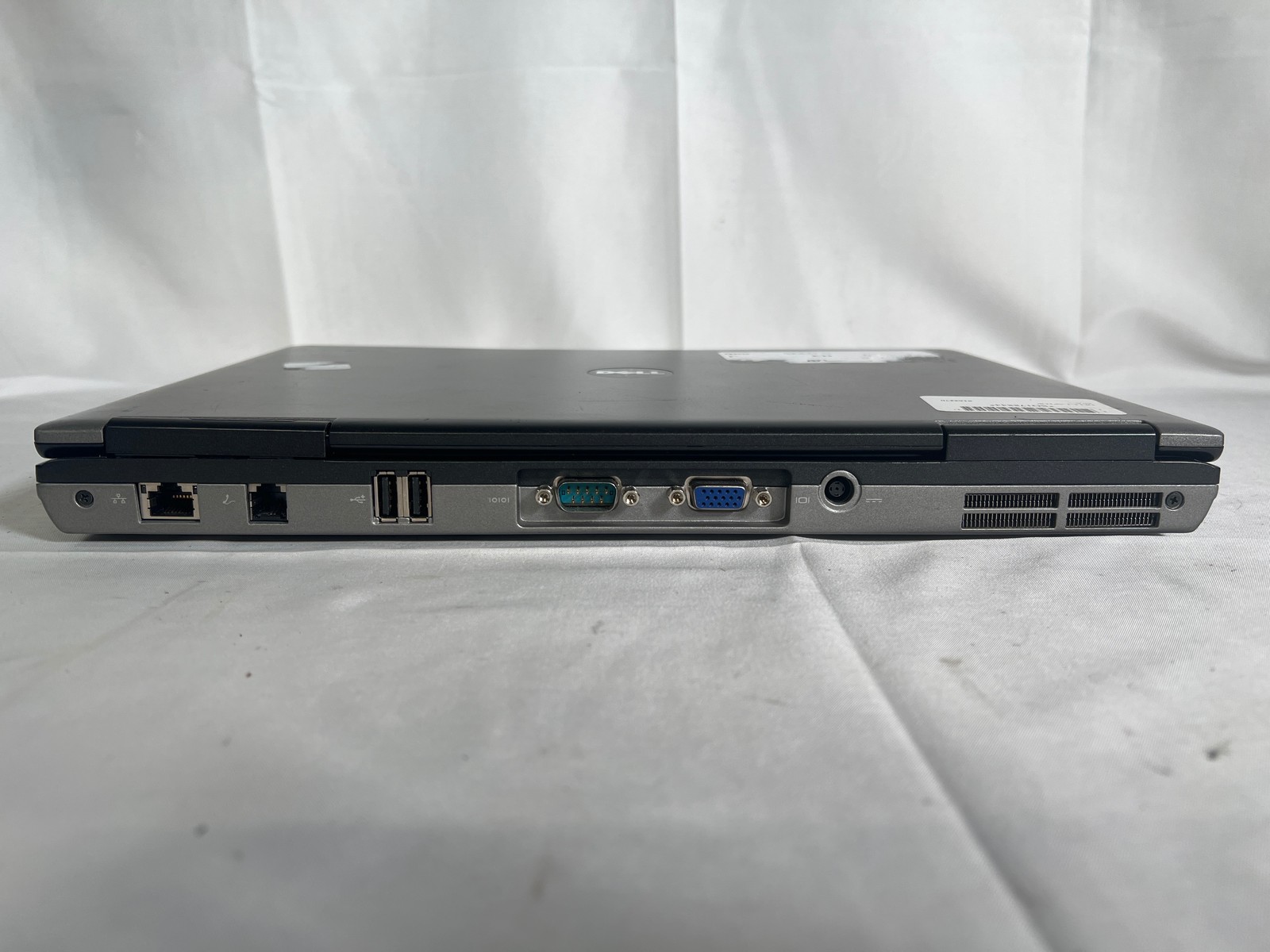 Dell Latitude D620 WinXP Core 2 Duo T2500 2.00GHz 1 GB 320 GB 14″ rs232