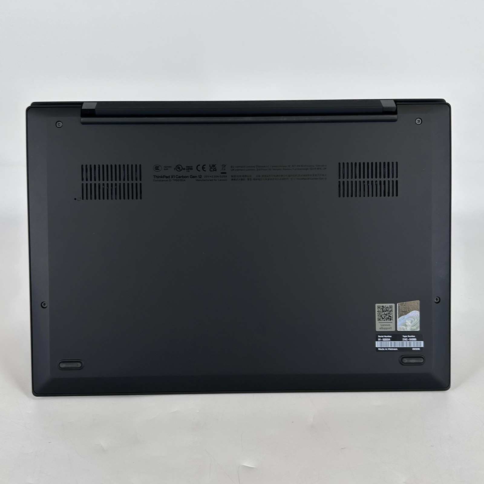 Lenovo ThinkPad X1 Carbon Gen 12 14 Black FHD+ 1.7 GHz Ultra 7 155U 16GB 2TB SSD