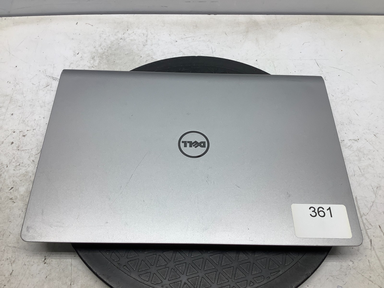 Dell Inspiron 3135 AMD A6-1450 1000MHz 4 GB NO HDD