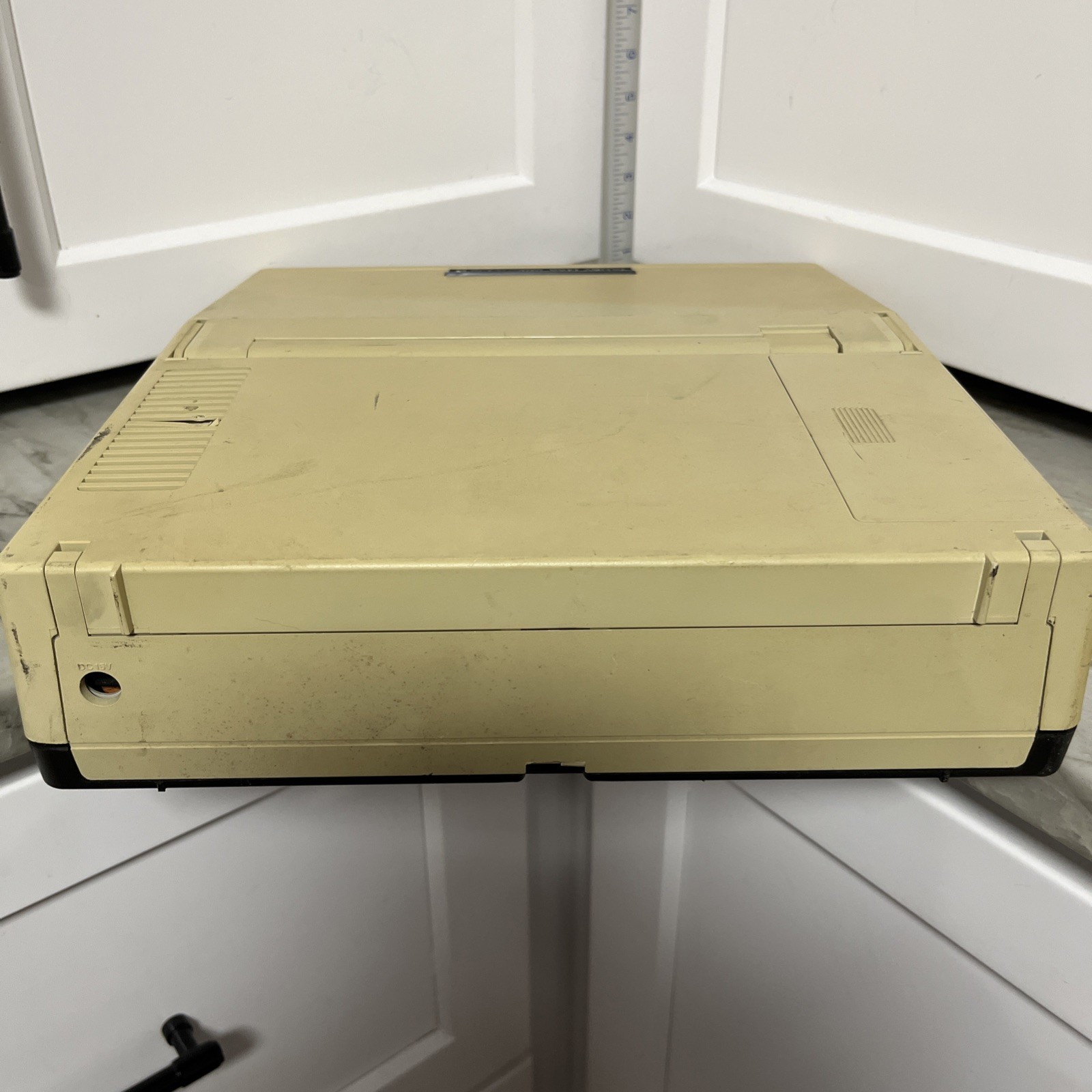 Tandy 1400 LT Vintage Portable Personal Computer Laptop, 25-3500 W/DOS/GW