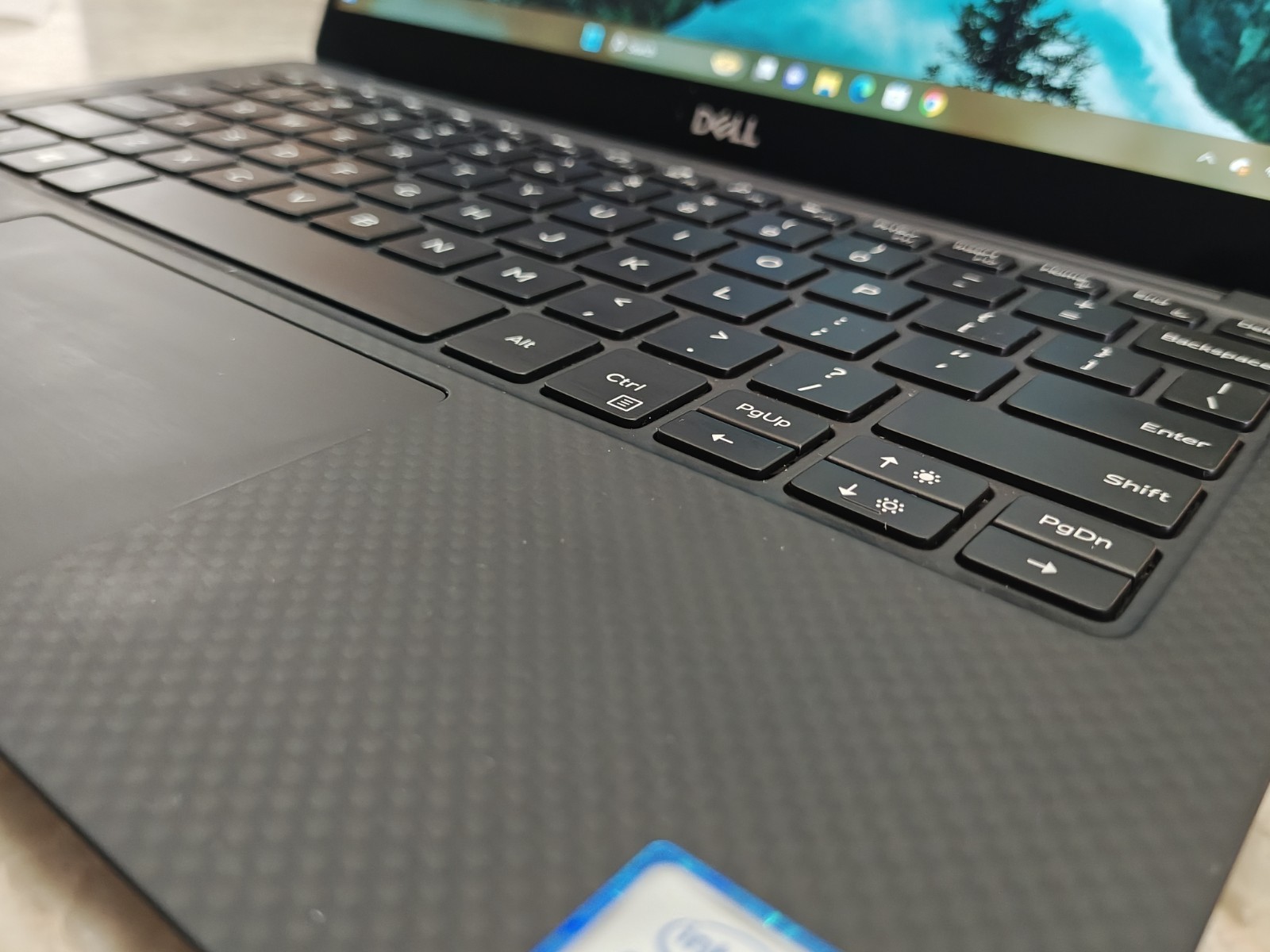 Dell XPS 13 9360 Touchscreen i5-7200U 8GB RAM 256GB SSD Ultrabook Laptop