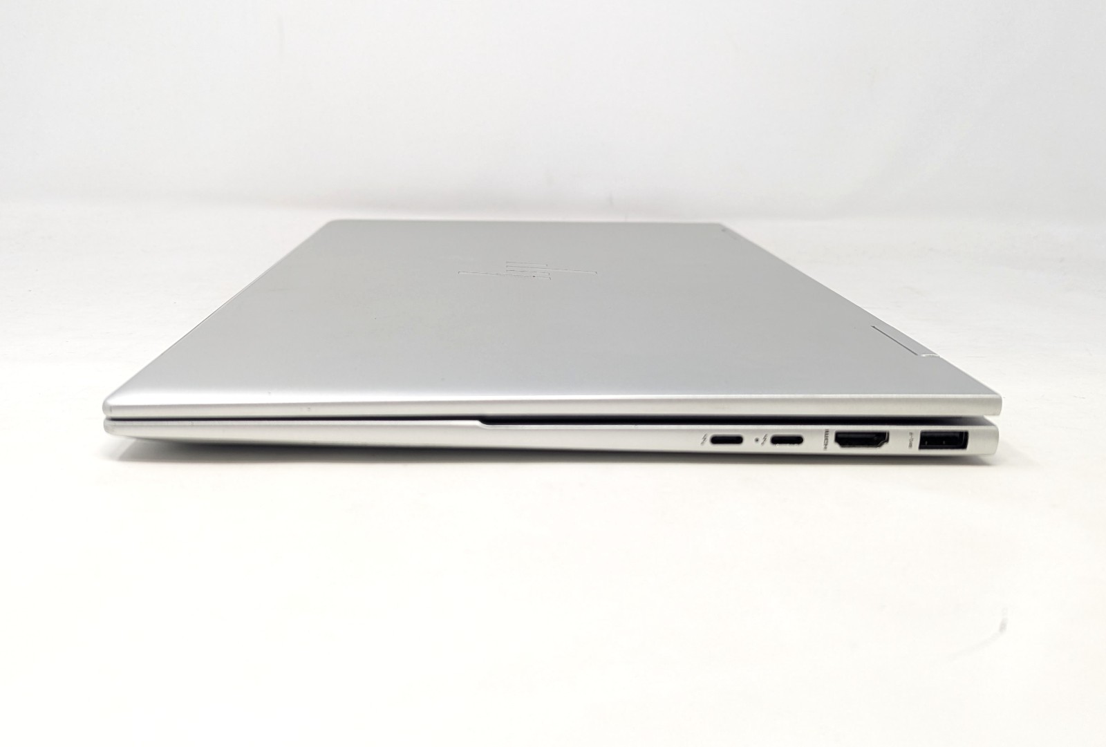 HP ENVY x360 2-in-1 15-ew023dx – Intel i7-1255U 8GB DDR4 RAM 256GB SSD No OS