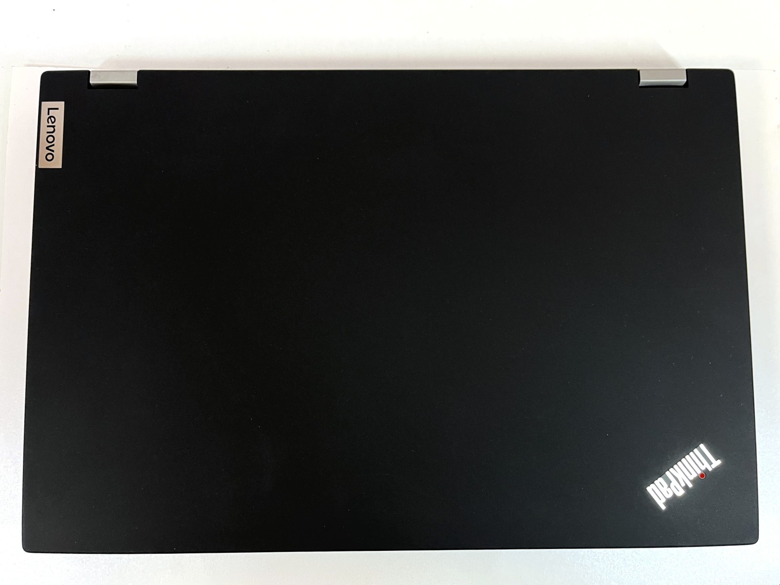 Lenovo P15 Gen2 i7-11800H 16GB 512GB RTX A2000 3 Batt Cycles MINT, READ