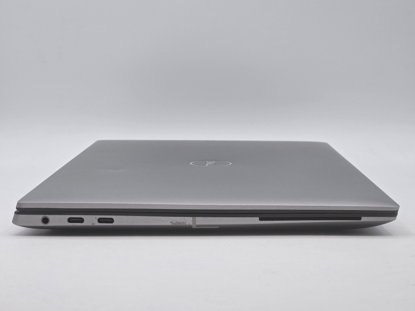 Dell Precision 5480 14″ WQXGA Touch I7-13800H 1TB SSD 32GB W11P RTX A1000