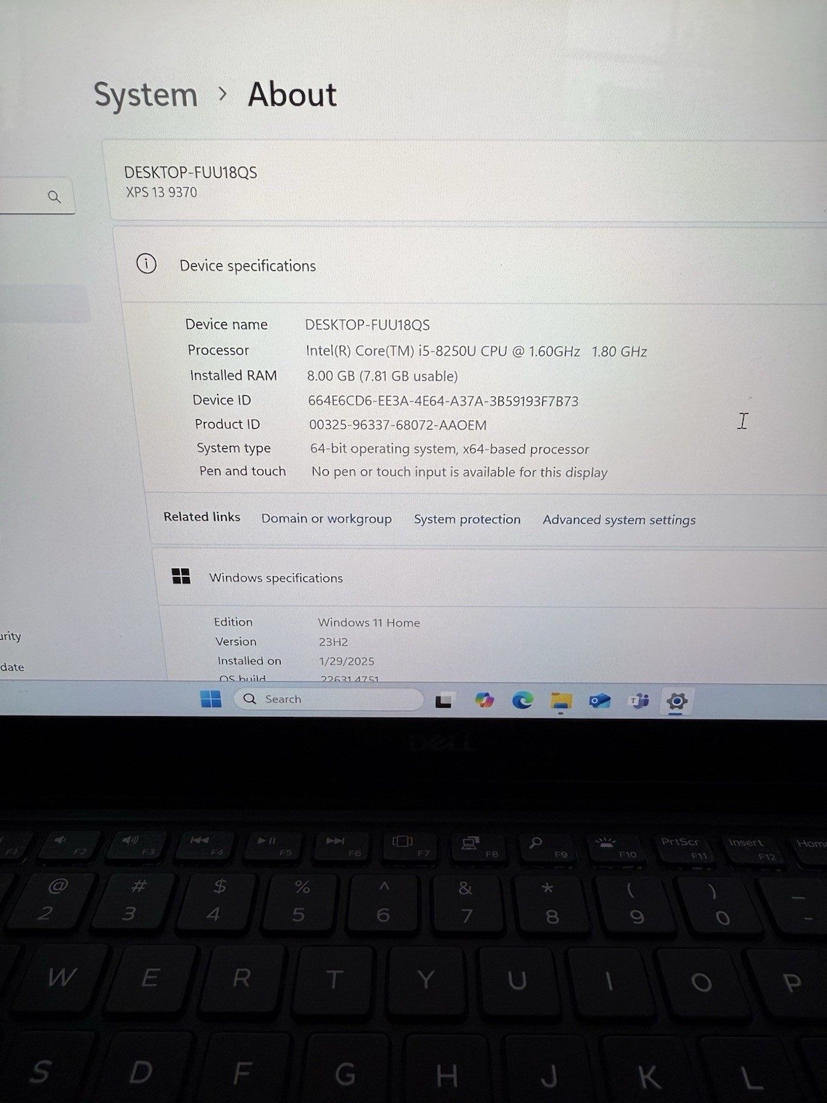 Dell XPS 13 9370 13.3″ Intel i5-8250U 8GB 256 SSD Win 11