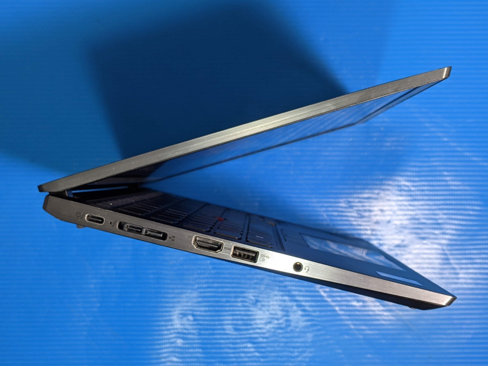 Lenovo ThinkPad X13 Gen 2i 13.3″WUXGA TOUCH i7-1165G7 2.8GHz 16GB 512GB SSD +PA