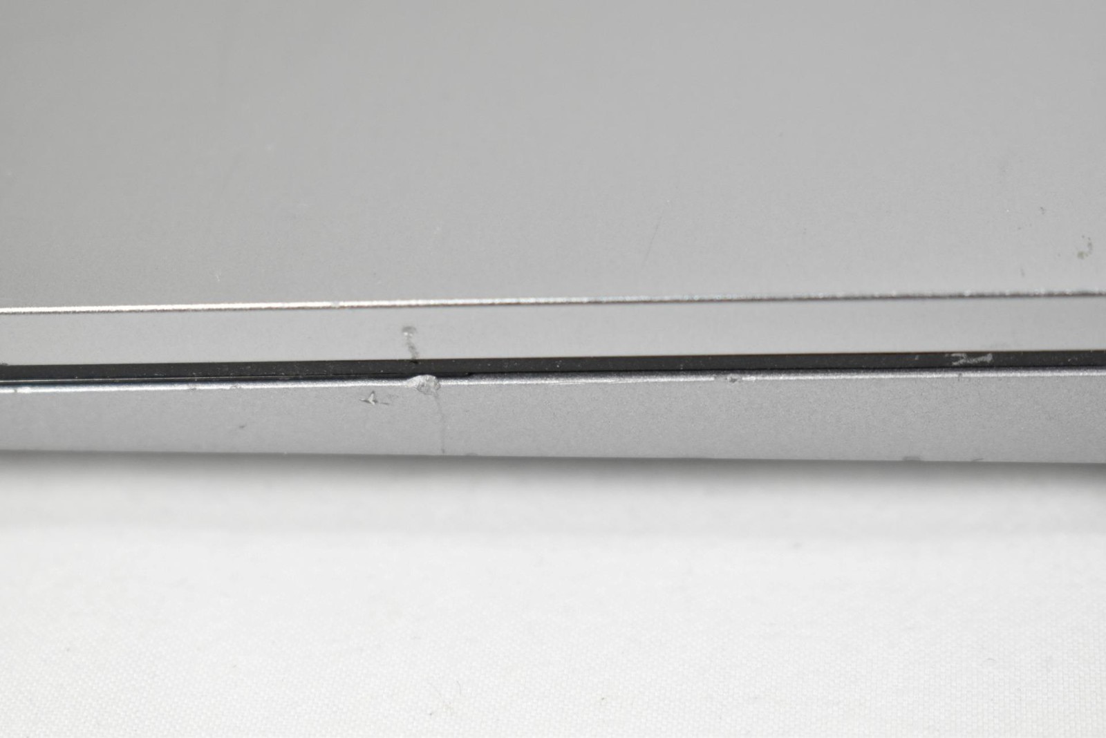 Lenovo ThinkBook 14 G6 ABP Ryzen 7 2.0GHz 16GB 256GB SSD No OS 14″ *See Details*