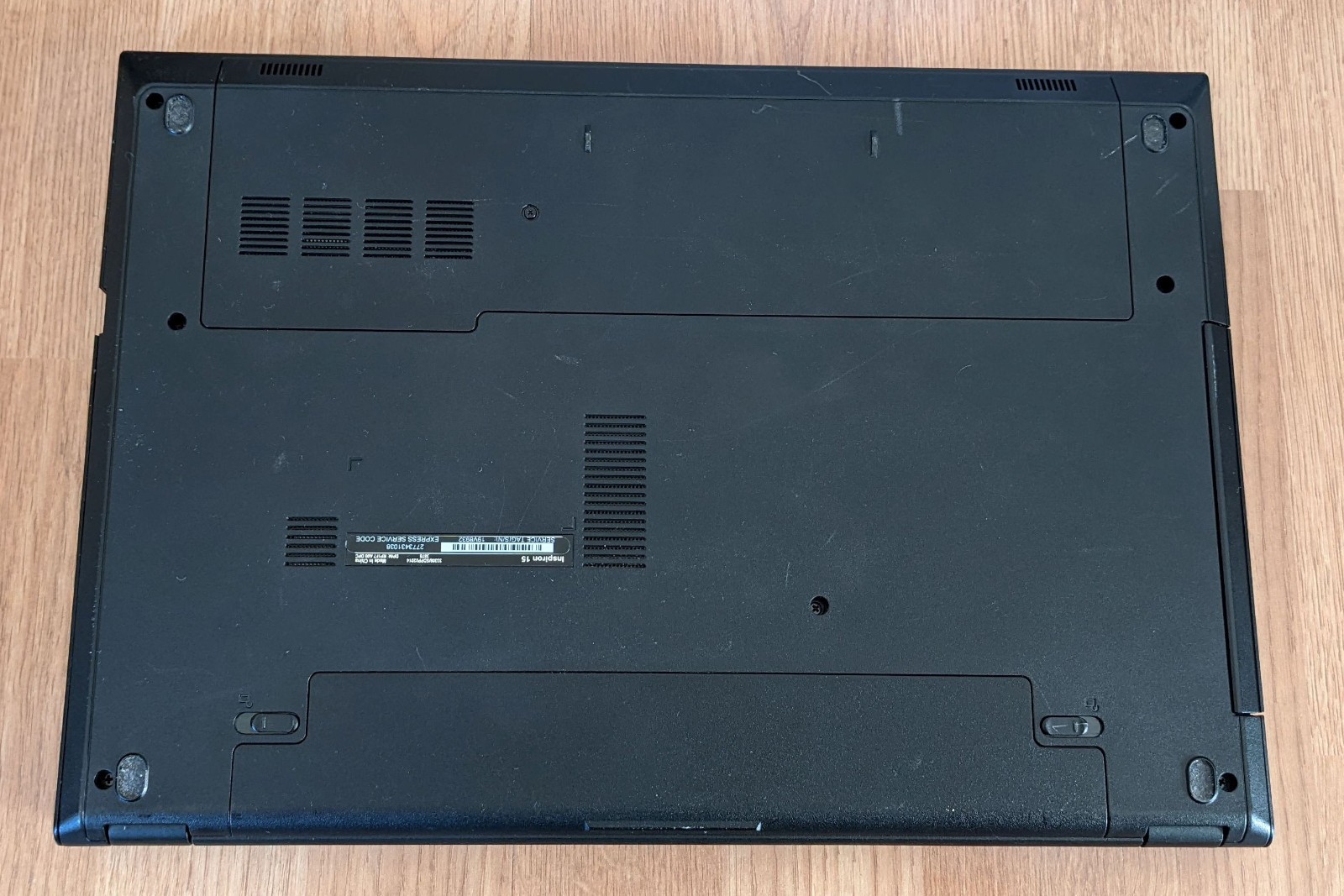 Dell Inspiron 15 3543 Laptop i3-5005U 4GB RAM 500GB HDD Win10 w/ power adapter