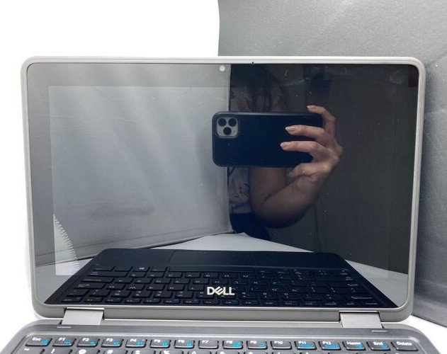 Dell Latitude 3190 2 in 1 11.6″ Pentium Silver N5030 @1.10GHz 4GB RAM 128GB SSD