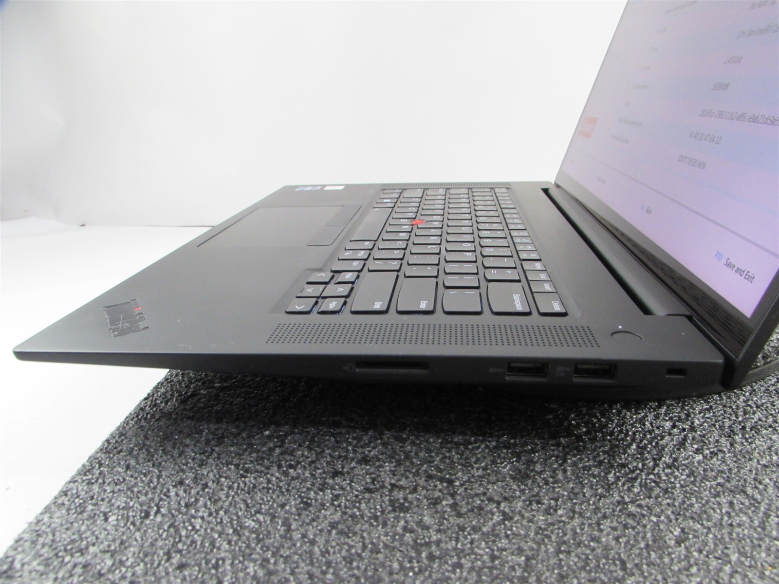 LENOVO THINKPAD P1 (GEN 5) 4K TOUCH I7-12800H 512GB 16GB RAM RTX A1000 WIN 11