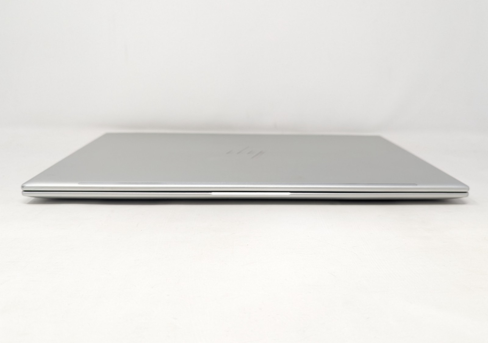 HP ENVY x360 2-in-1 15-ew023dx – Intel i7-1255U 8GB DDR4 RAM 256GB SSD No OS