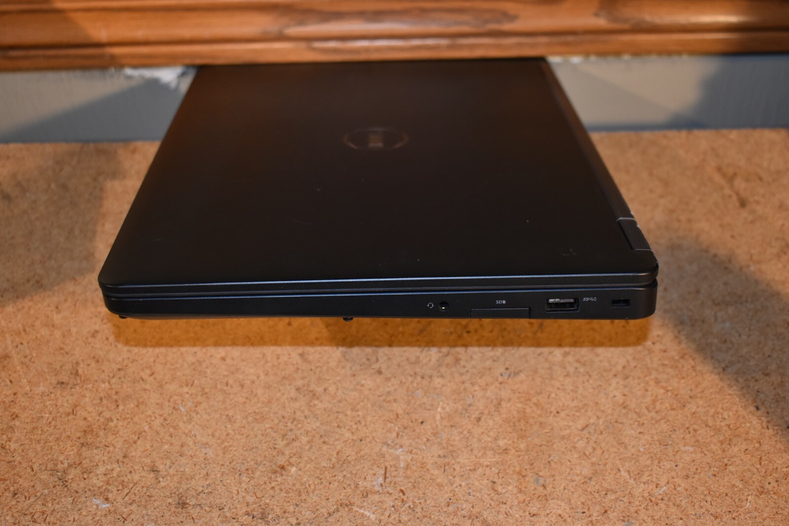 Dell Latitude E5470 Core i5-6300U 2.4Ghz 8GB 128GB SSD 1920×1080 Windows 11 Pro
