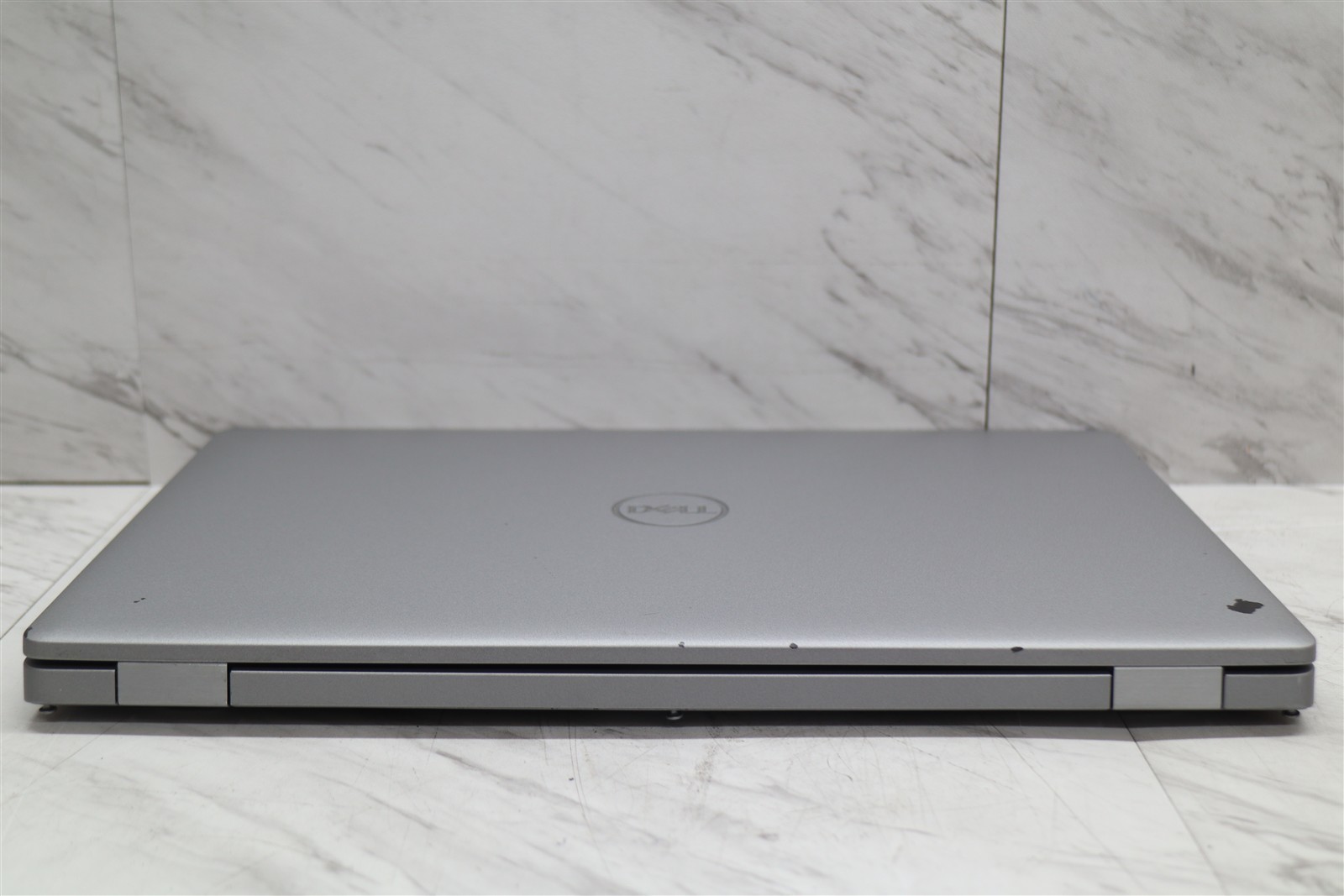 Dell Latitude 5410 14″ i5-10310U 1.7GHz 8GB FHD Laptop 1080p w/ Adapter