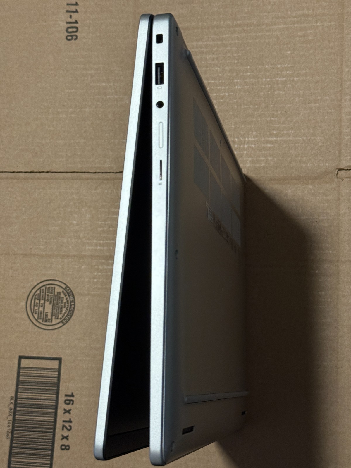 Dell Pro 16 Plus PB16250 16″ Ultra 7 266v 16gb DDR5 Intel arc GPU 512gb SSD W11P
