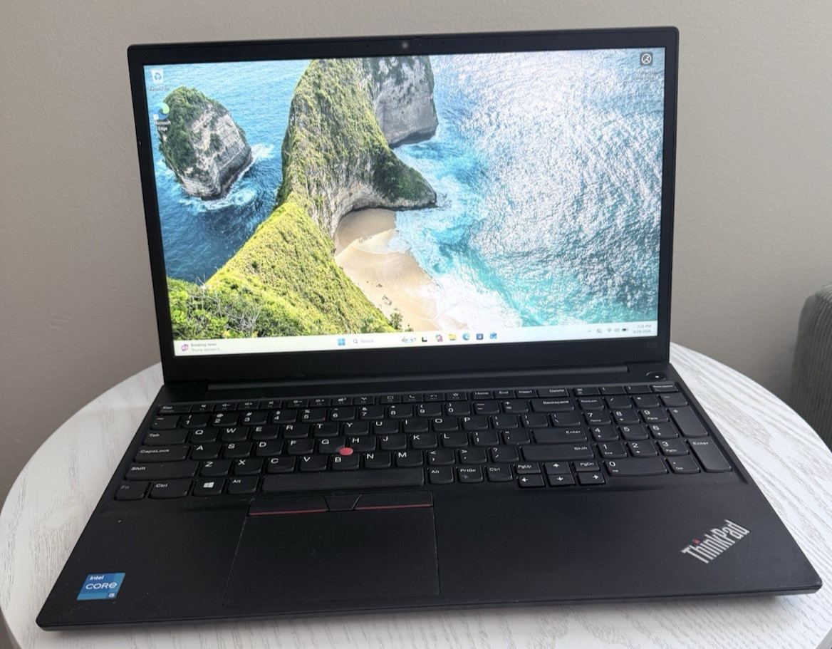 Lenovo ThinkPad E15 gen 2, i5-1135g7, 2.40 GHz, 8gb Ram, 256gb NVMe, Win 11 Pro