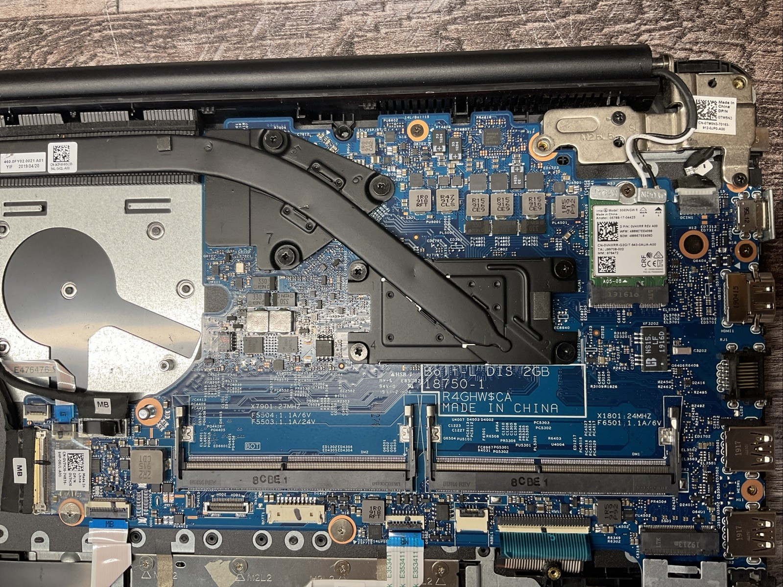 Latitude 3500 / i7 8th / No RAM Laptop Notebook PC / B9N